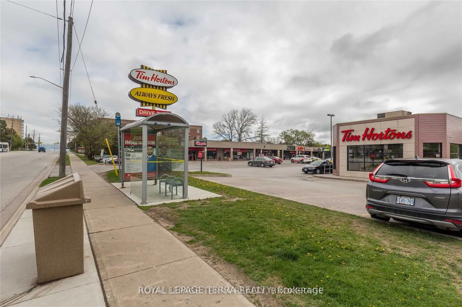 353 Duckworth Street, #6