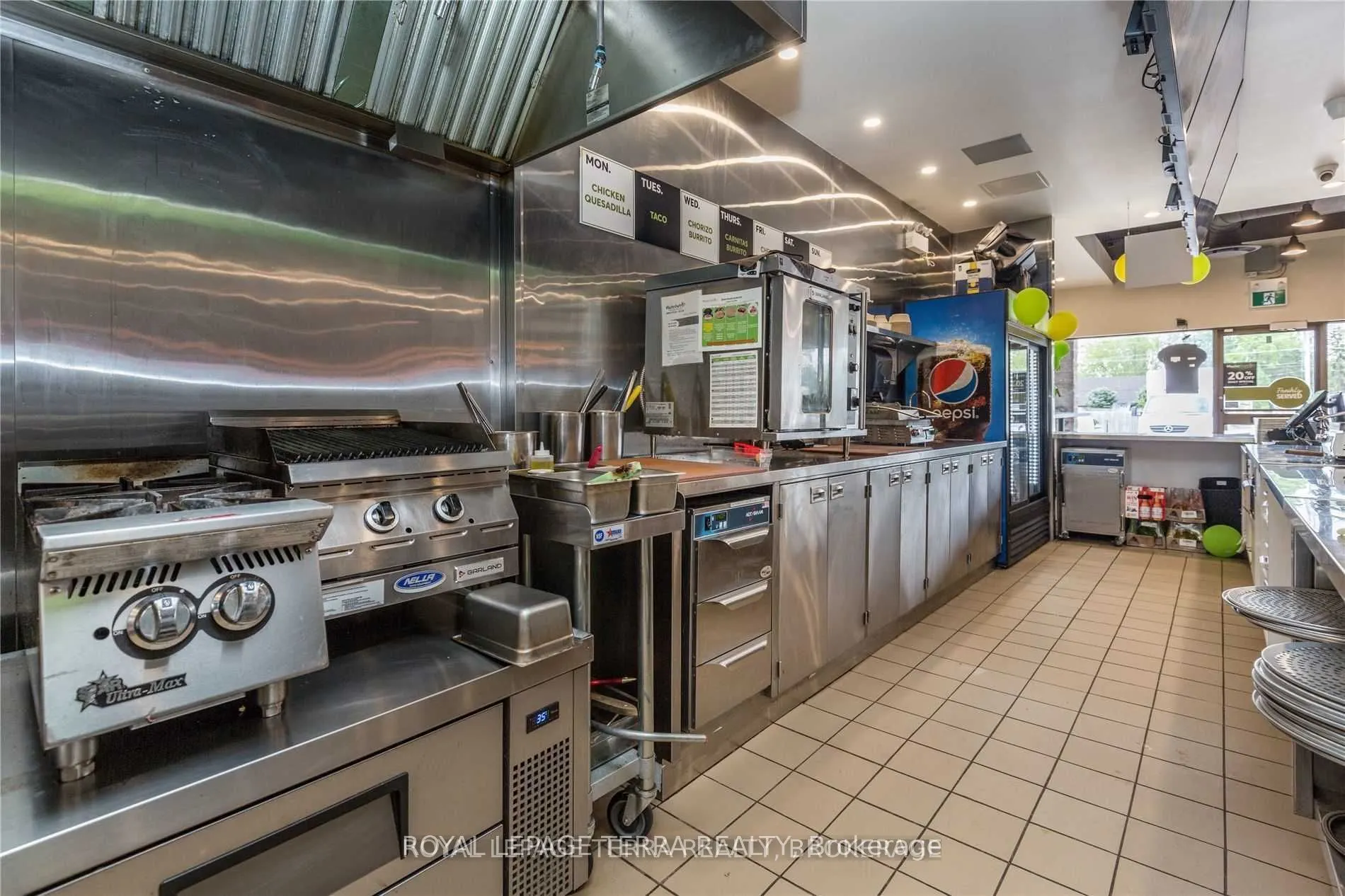 353 Duckworth Street, #6