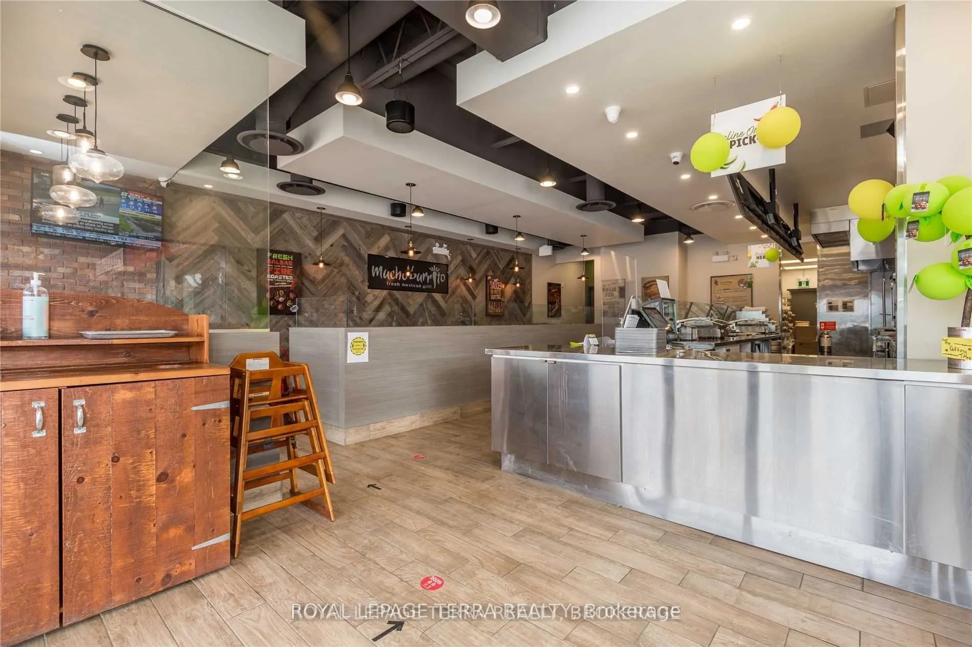 353 Duckworth Street, #6