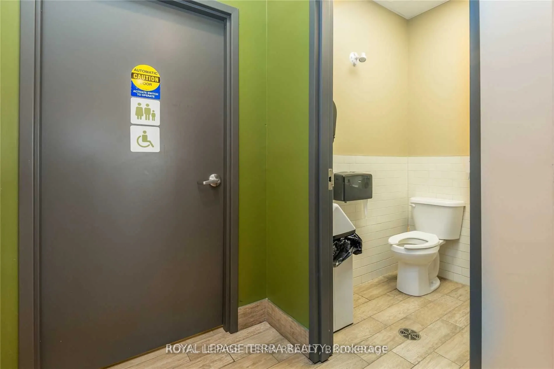 353 Duckworth Street, #6