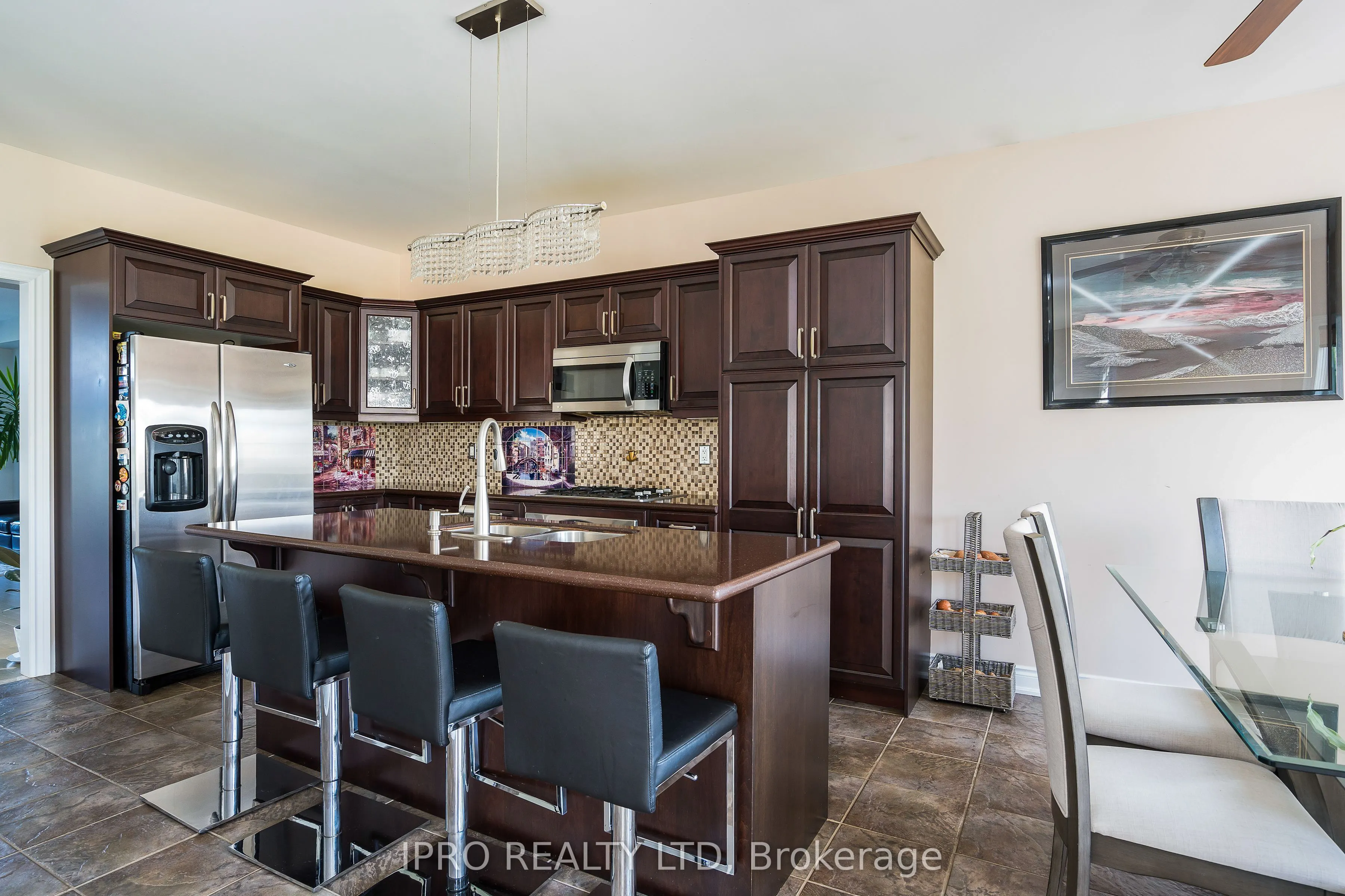 17 Maple Drive