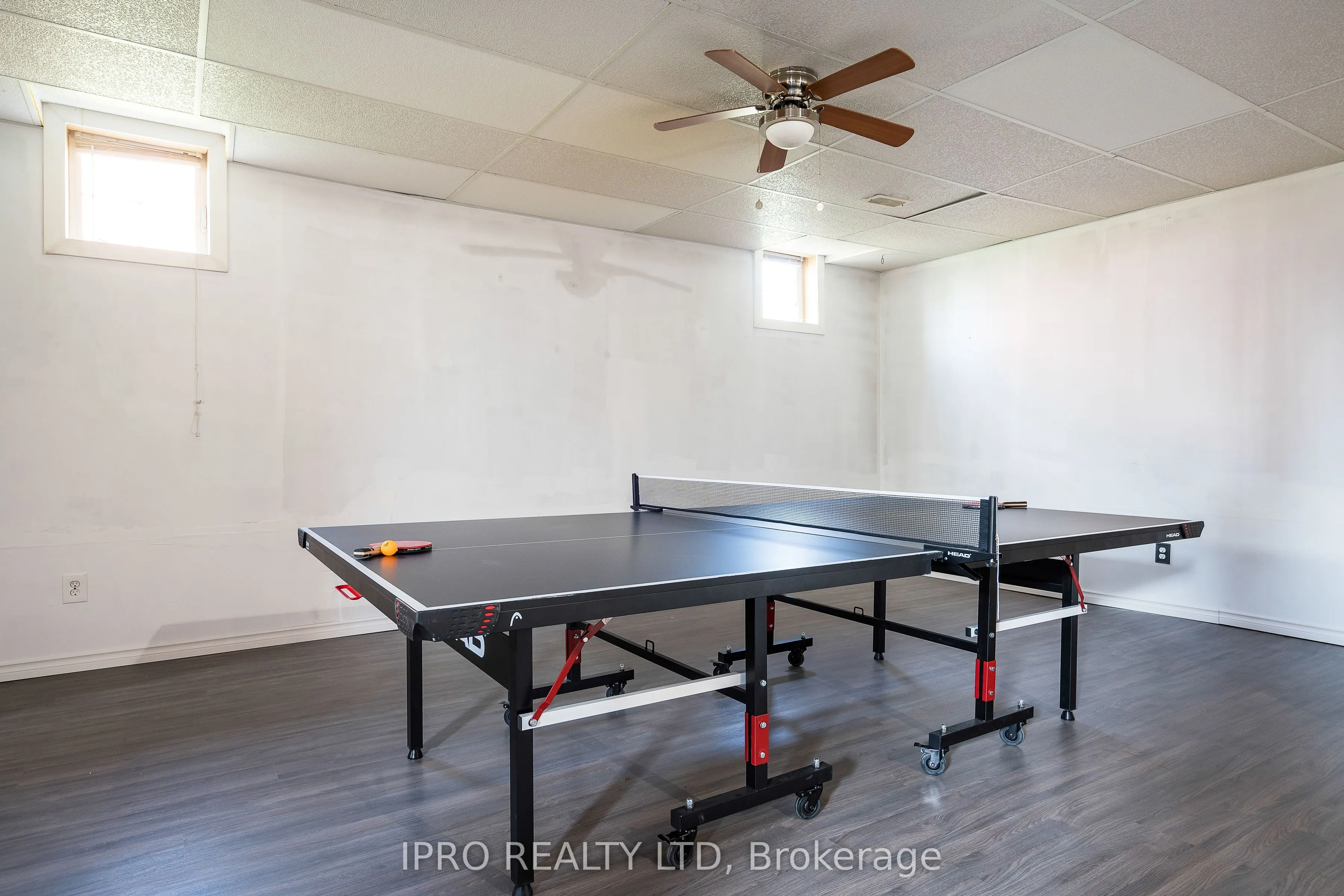 17 Maple Drive