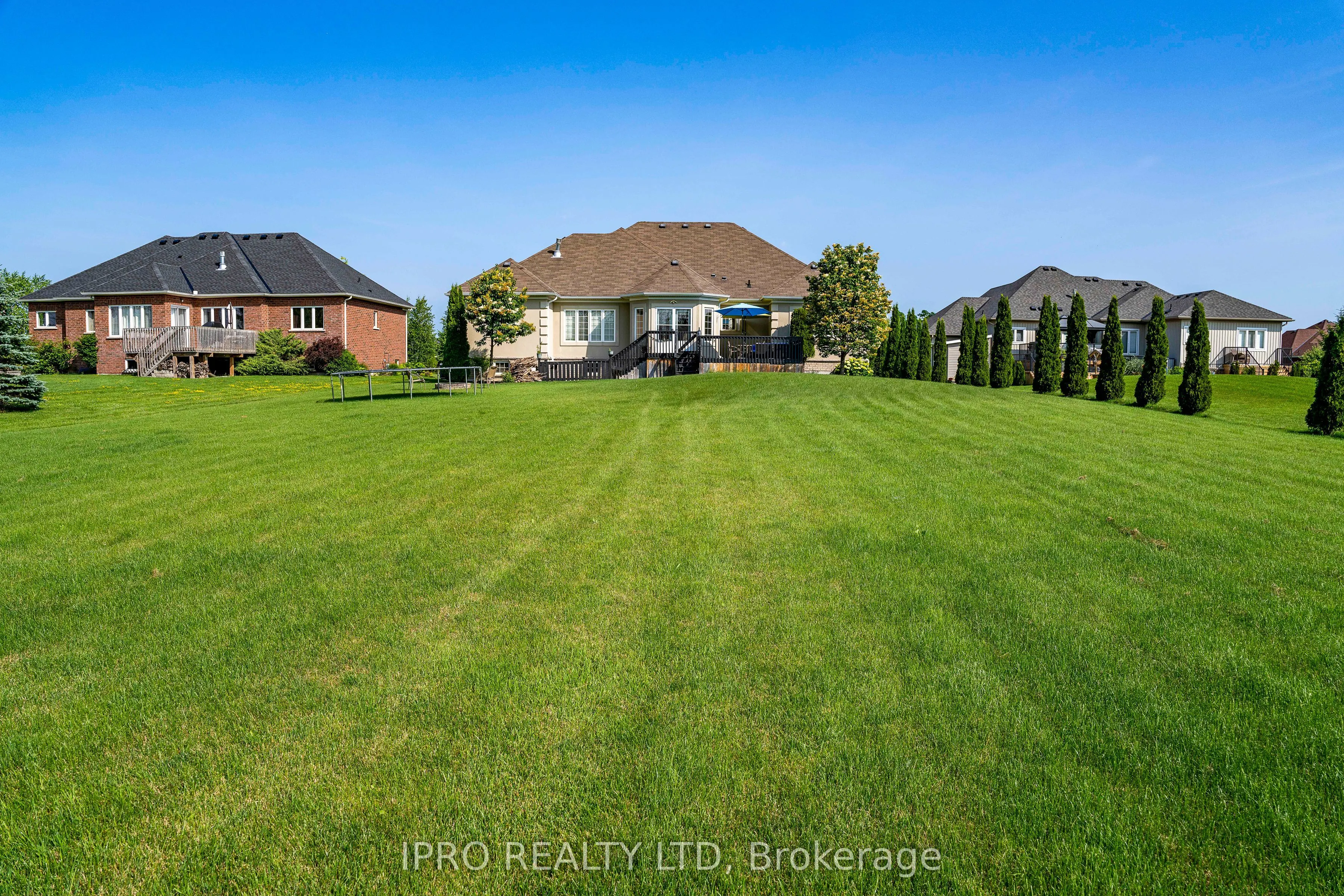 17 Maple Drive