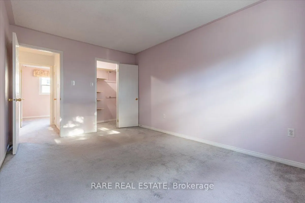 120 D'ambrosio Drive, #28