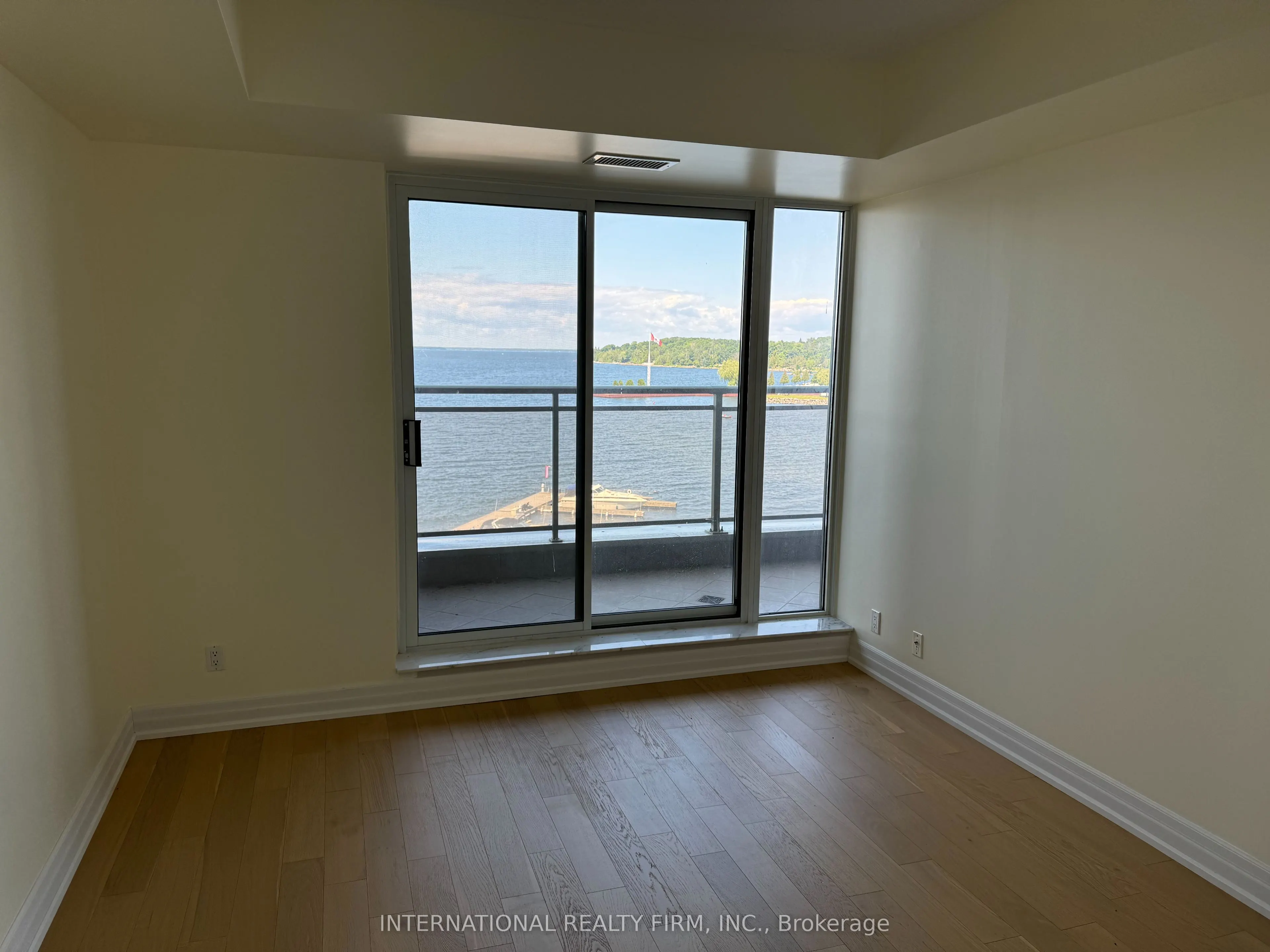 699 ABERDEEN Boulevard, #504