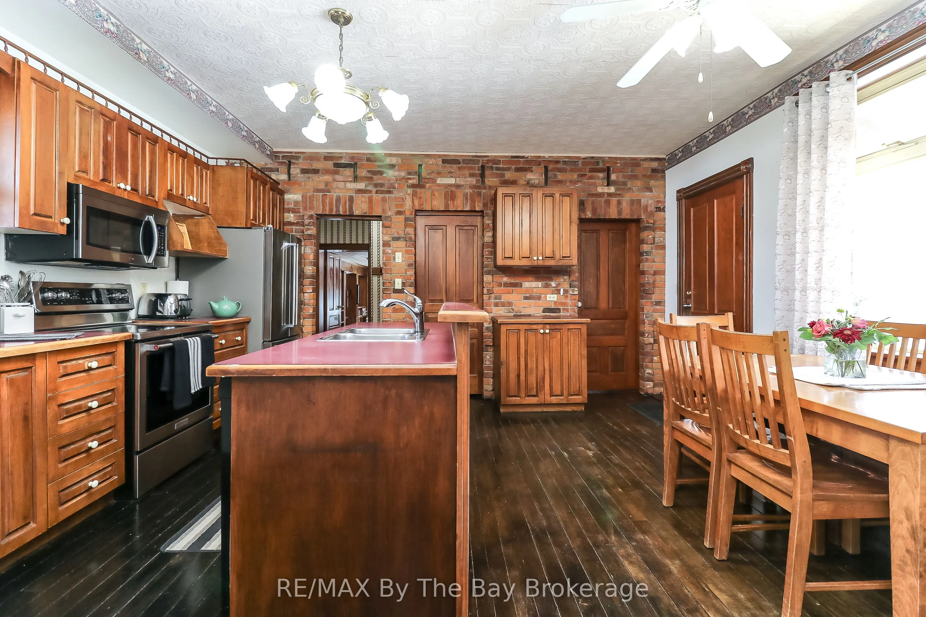 2553 County 42 Road