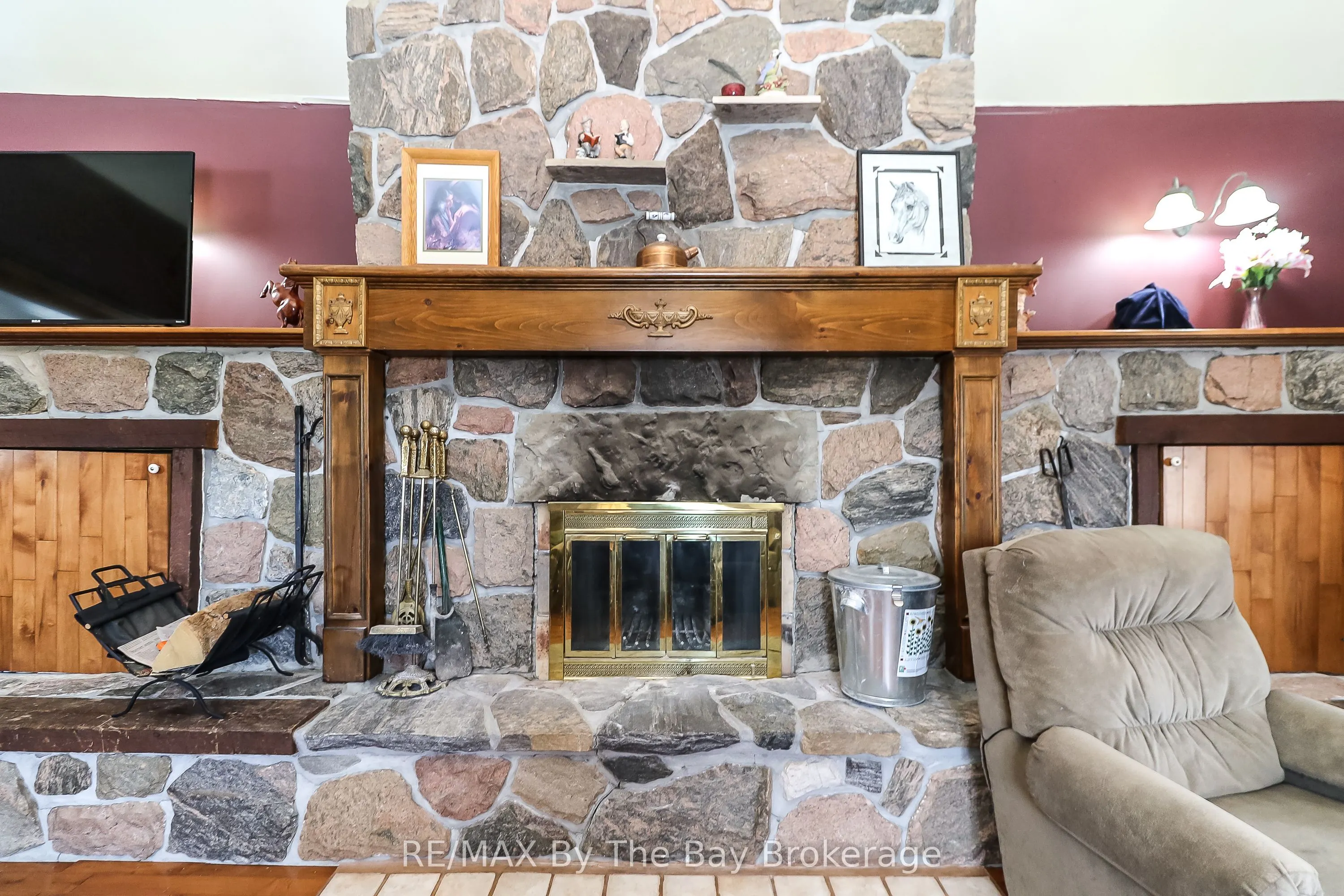 2553 County 42 Road