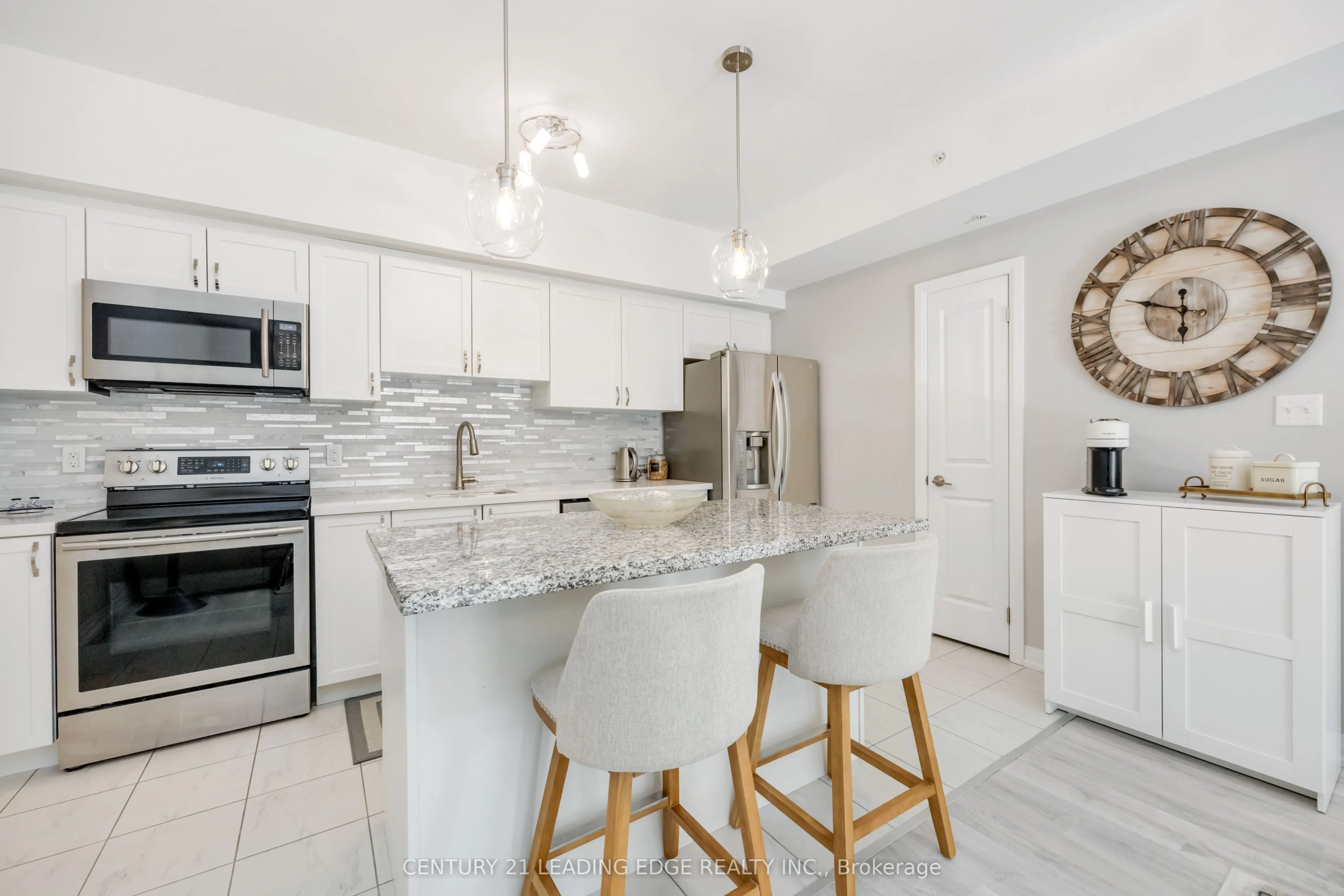 300 ESSA RD, #209