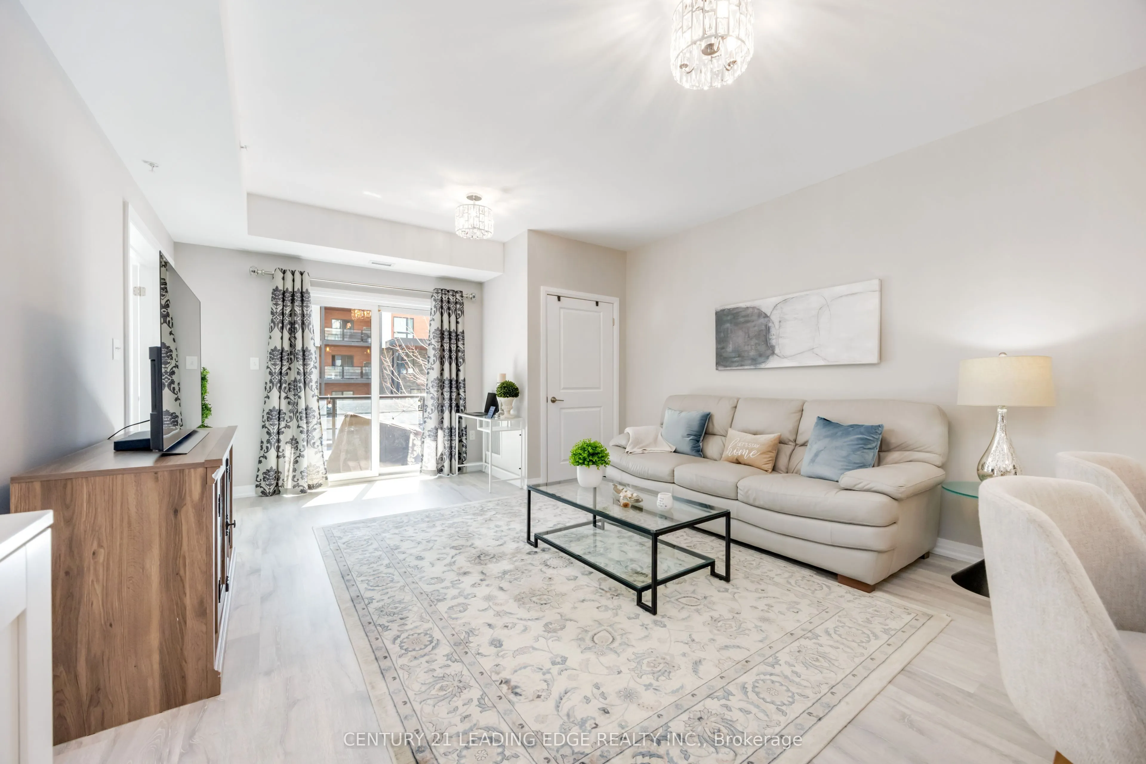 300 ESSA RD, #209