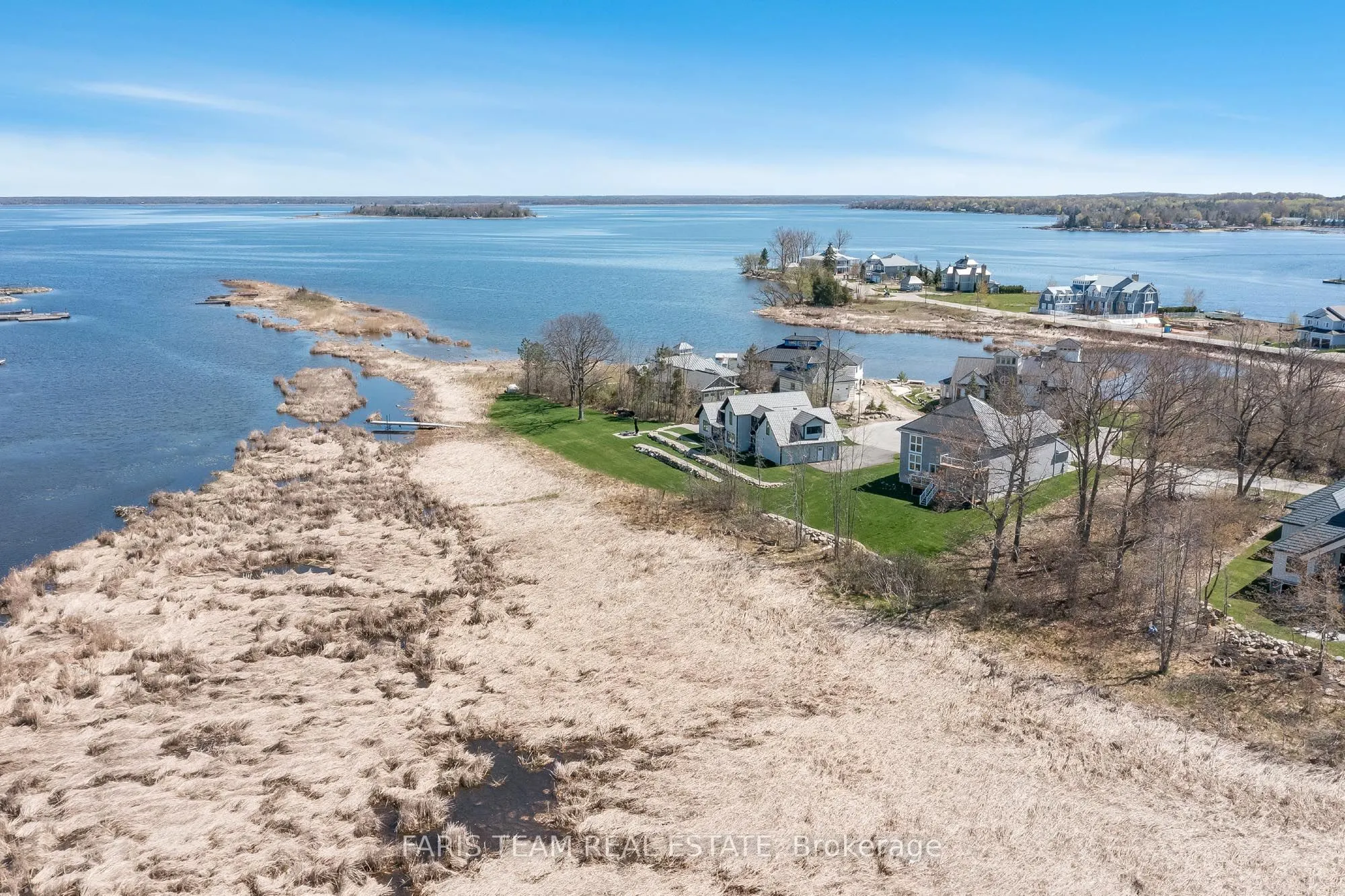 14 Swan Lane, #53