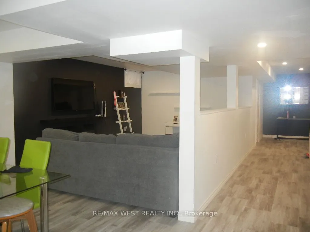 120 Allegra Drive