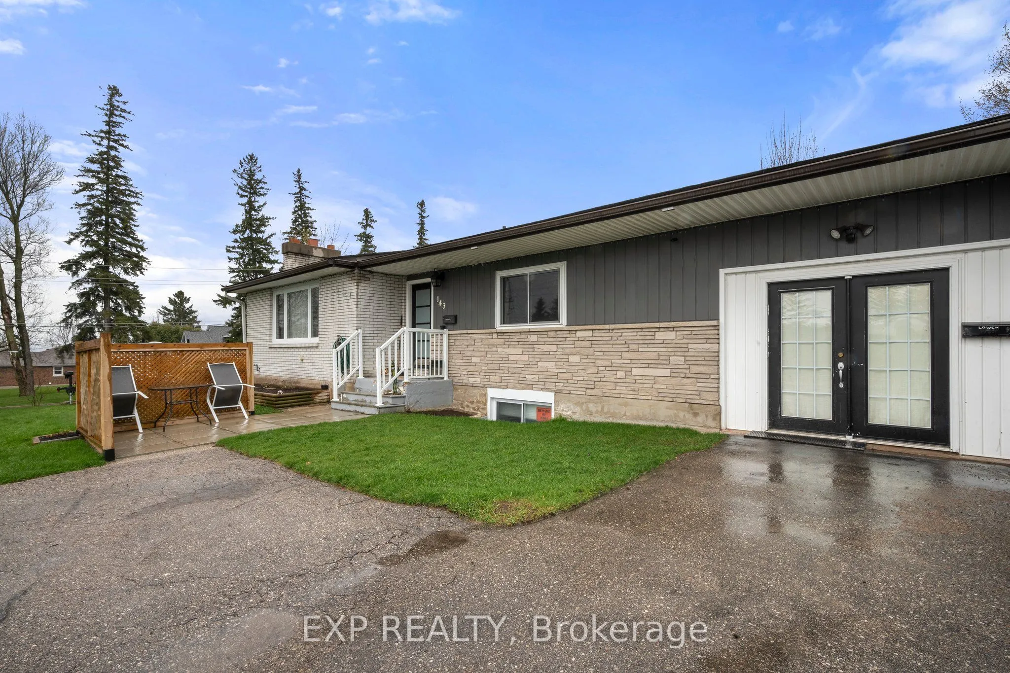 143 Westmount Drive N