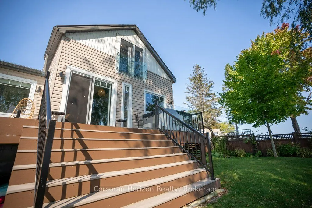 280 ROBINS POINT Road