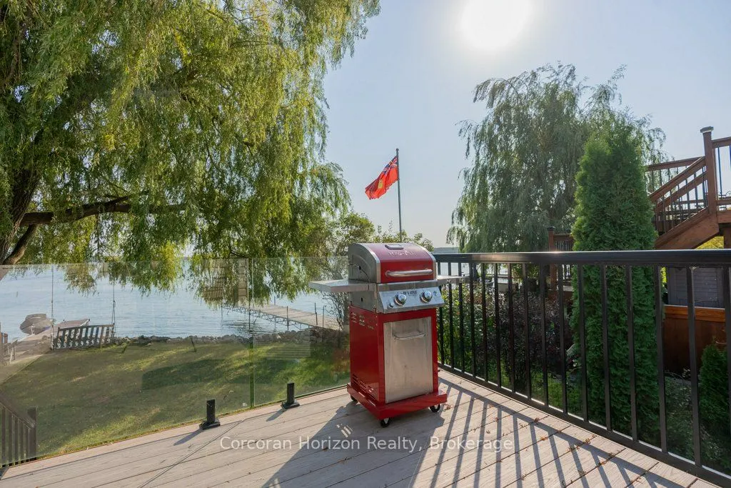 280 ROBINS POINT Road