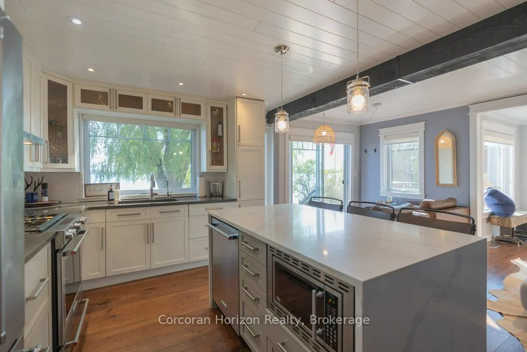280 ROBINS POINT Road