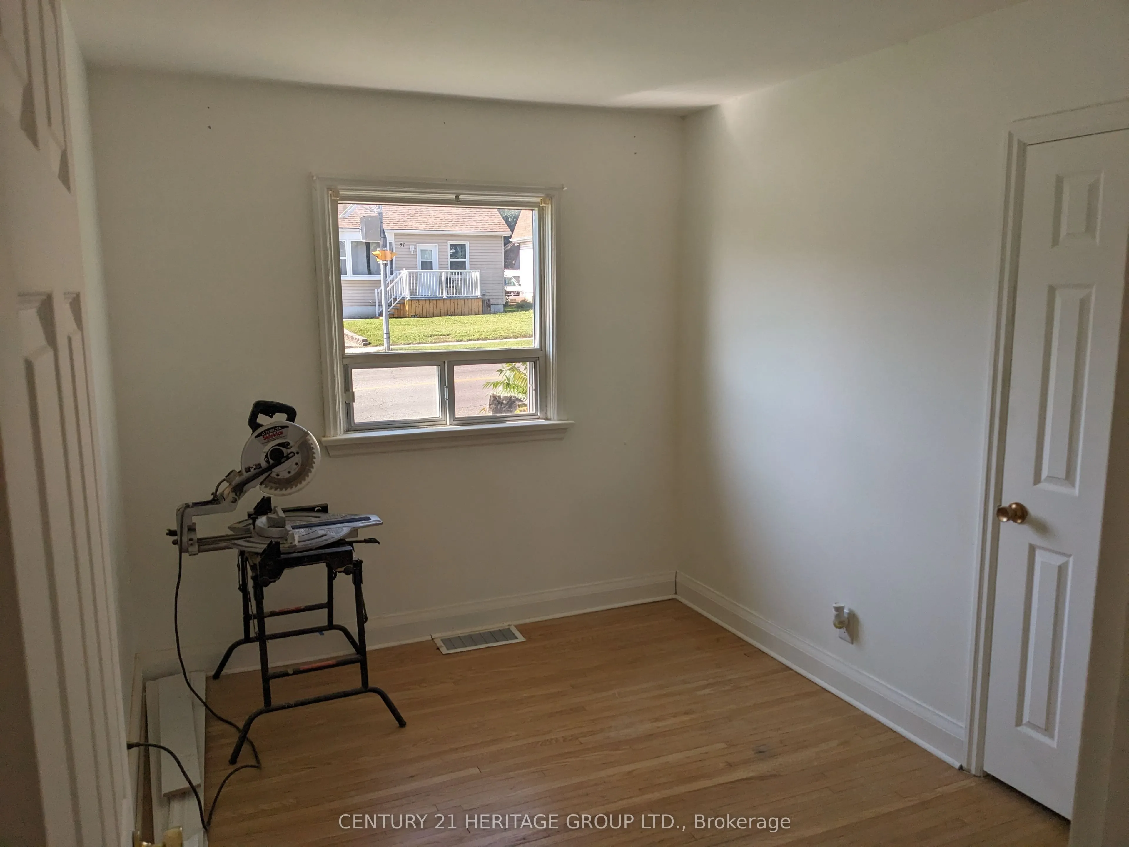 35 Argyle Avenue