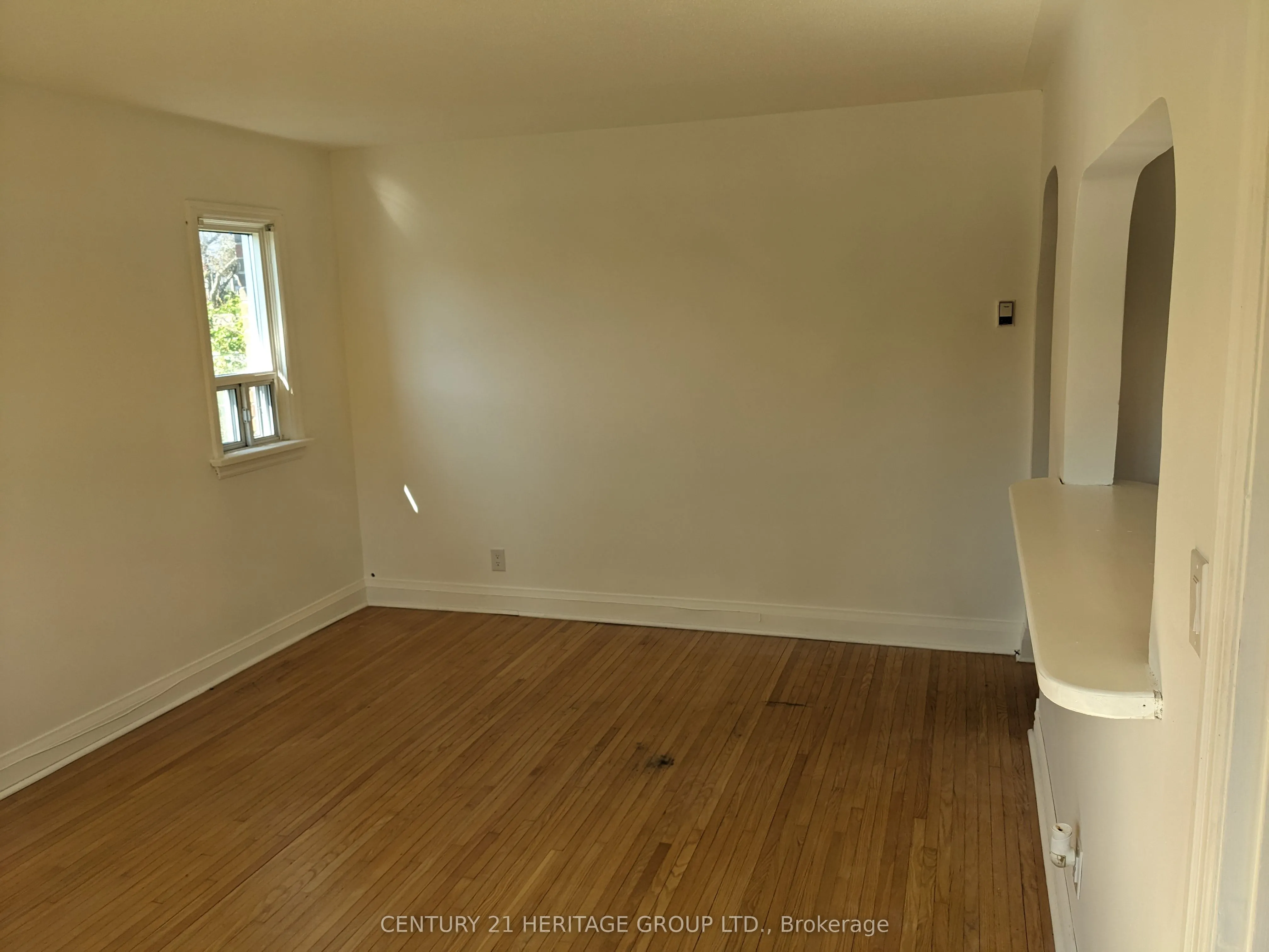 35 Argyle Avenue