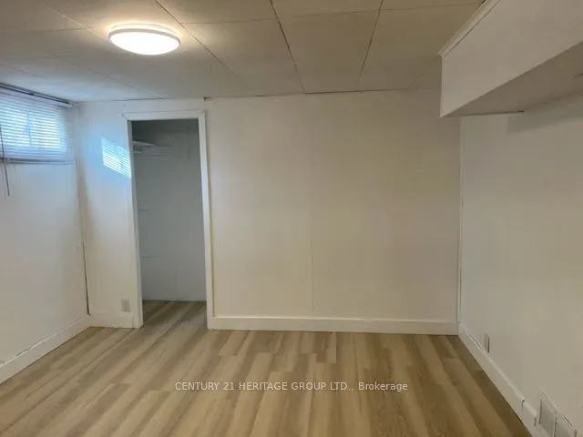 35 Argyle Avenue