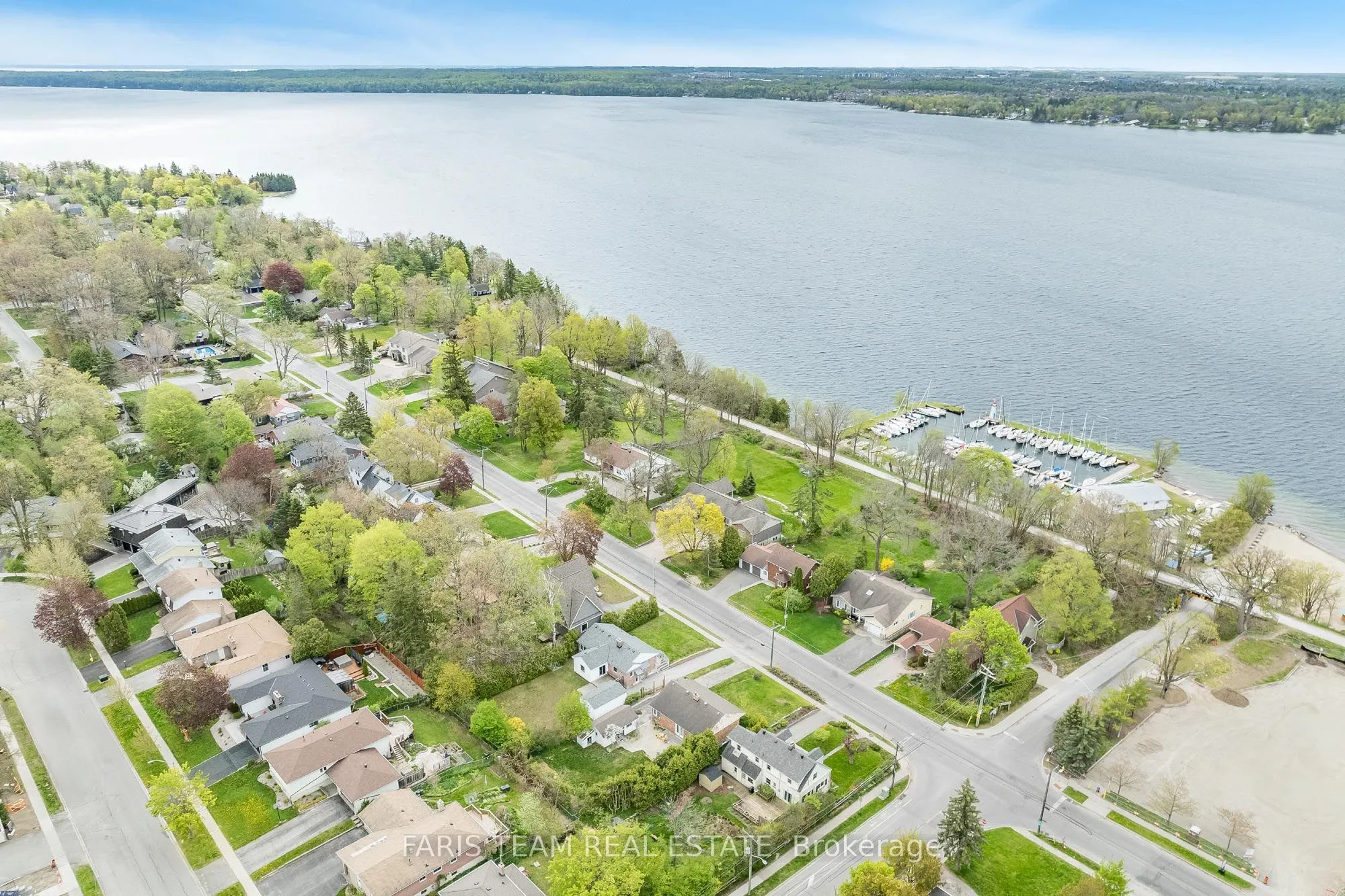 98 Shanty Bay Road