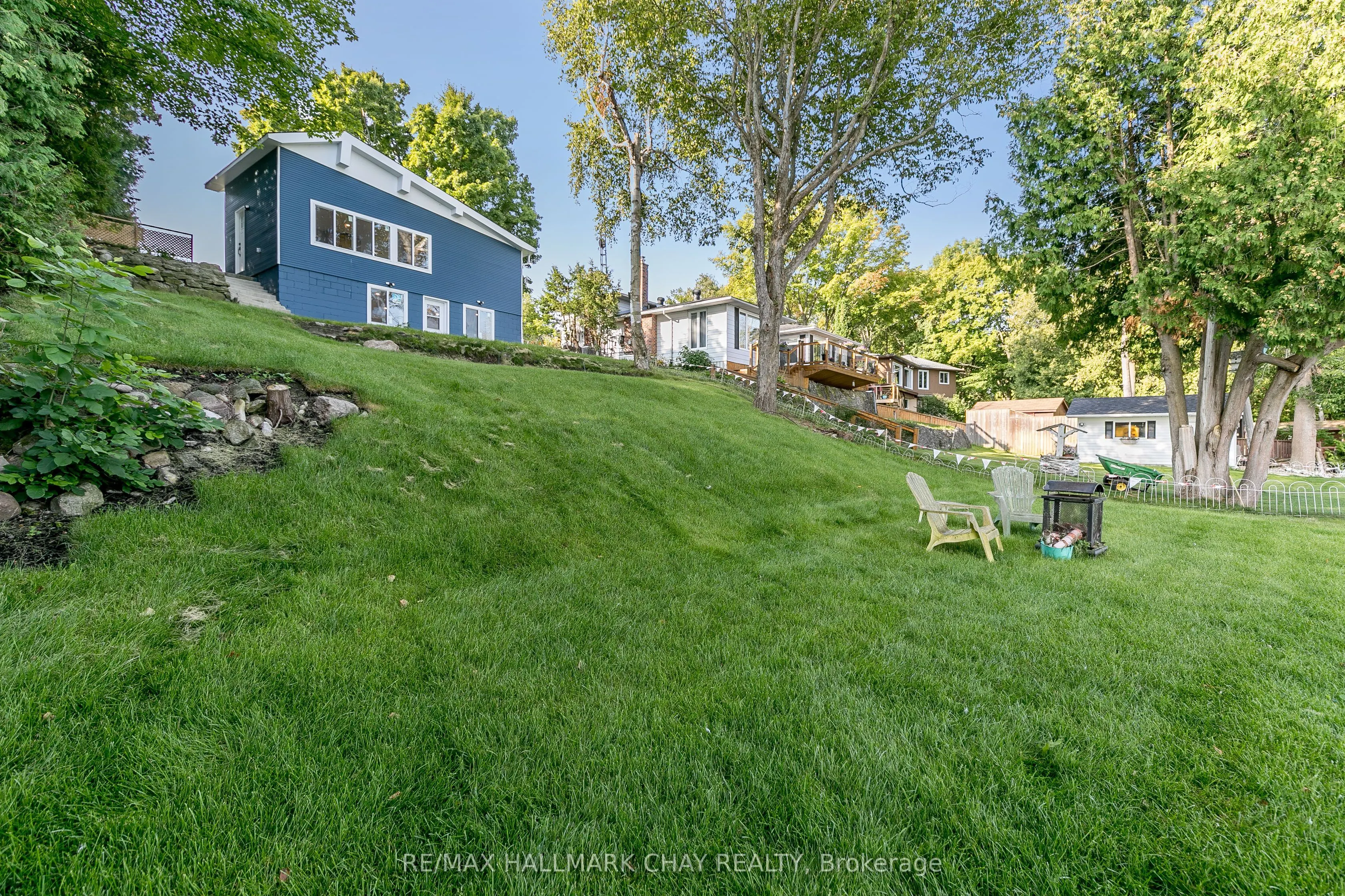 47 Moon Point Drive