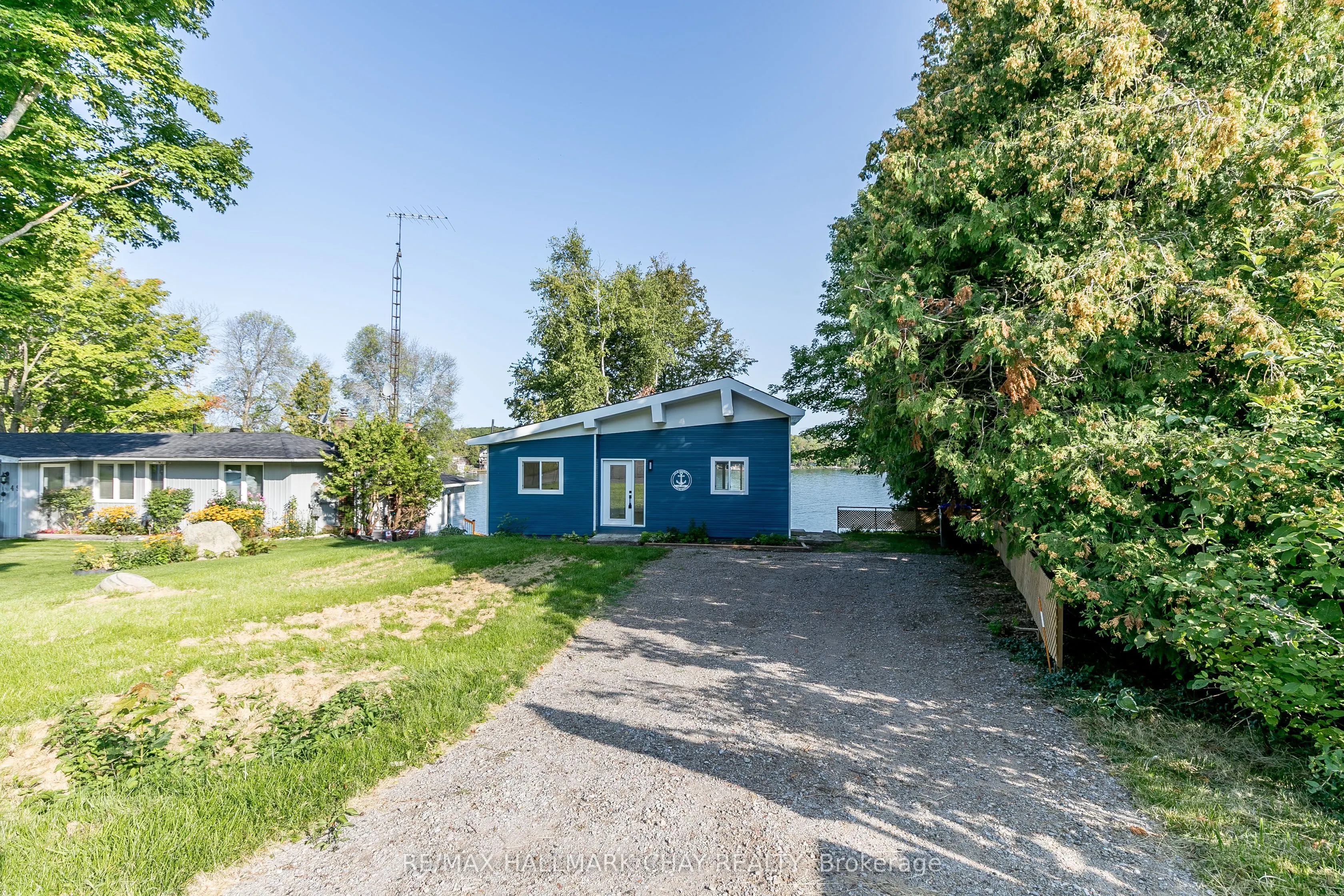 47 Moon Point Drive