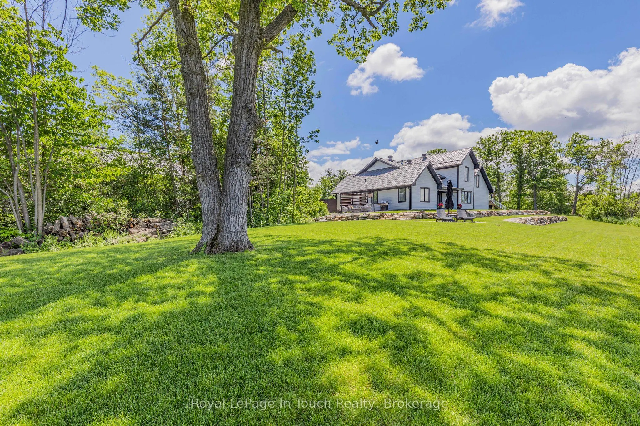 18 SWAN Lane