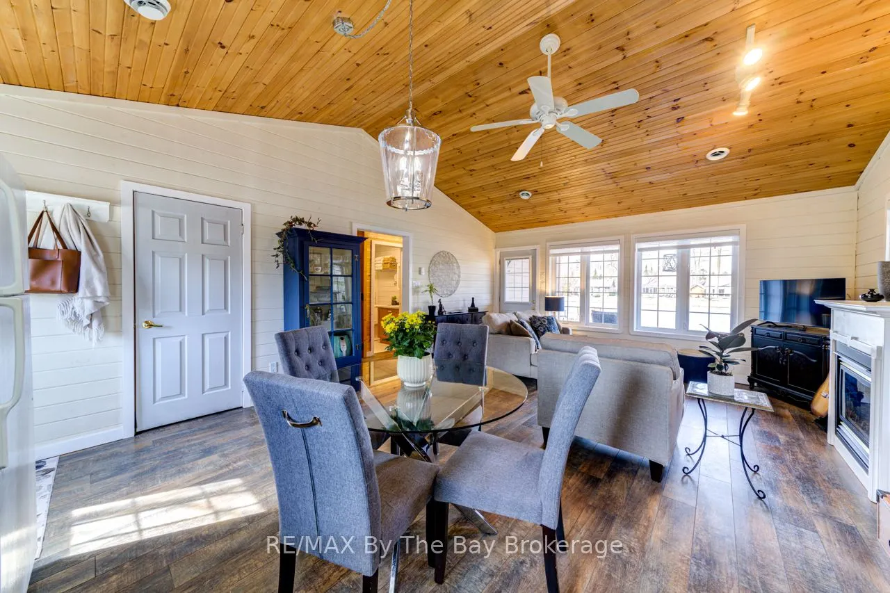 30 Cabin Crescent
