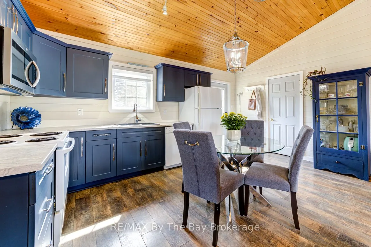 30 Cabin Crescent