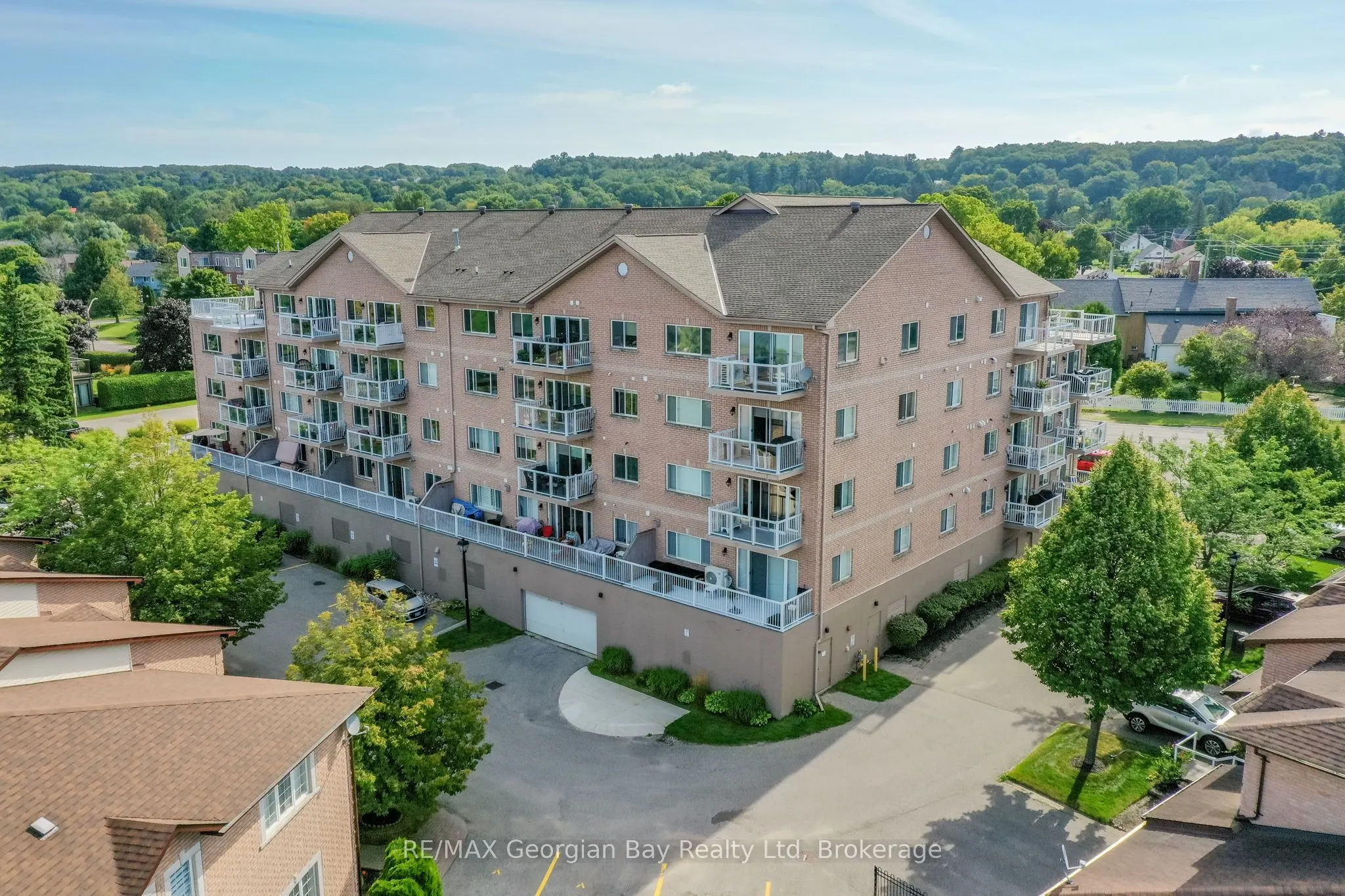 4 Beck Boulevard, #307