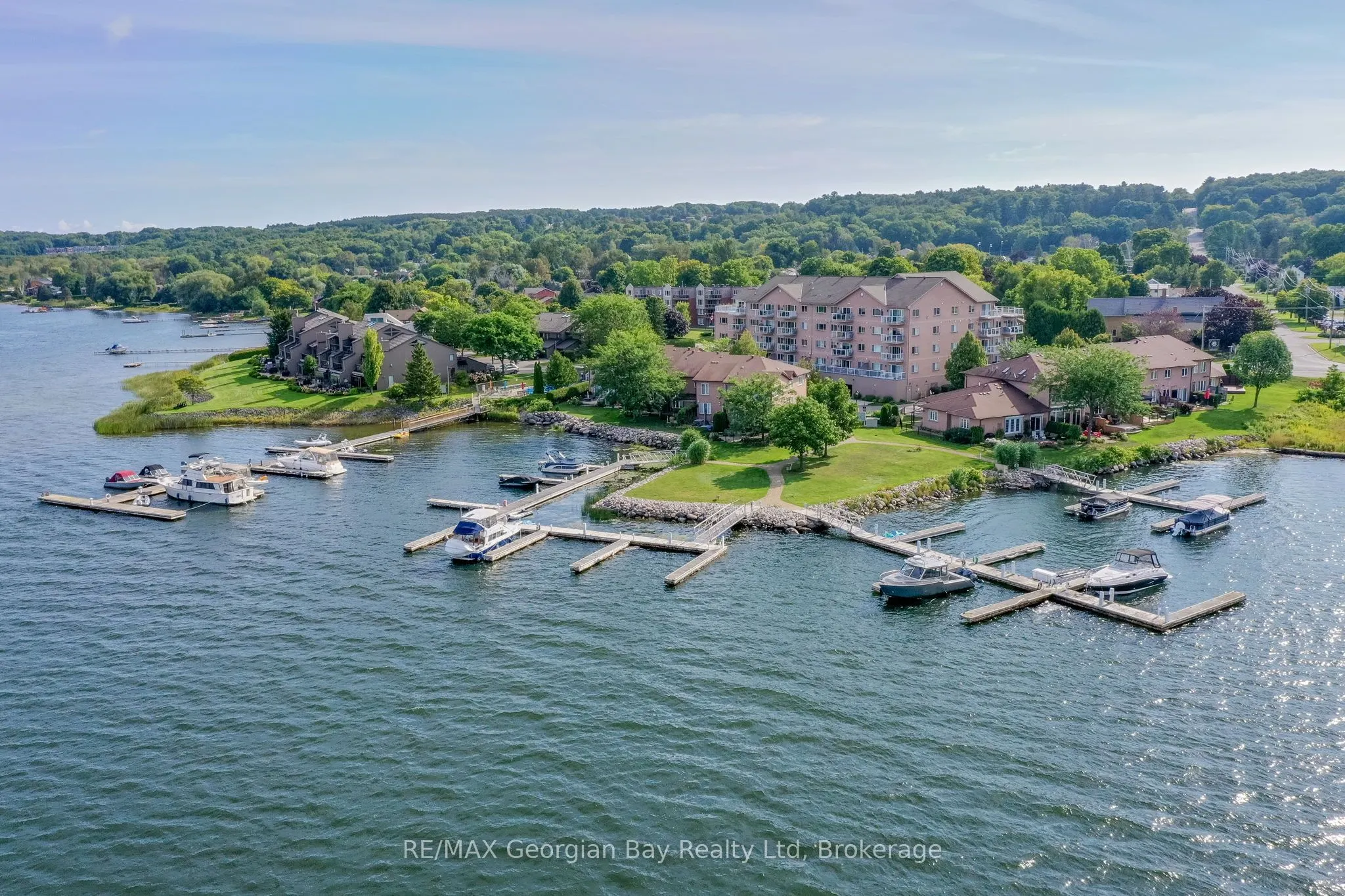 4 Beck Boulevard, #307