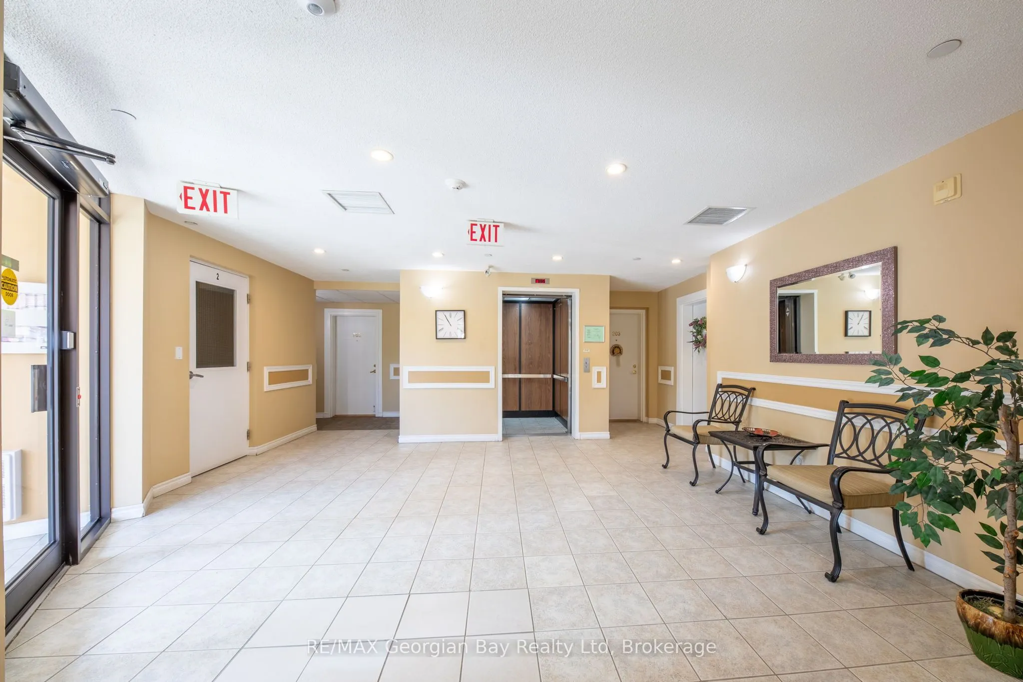 4 Beck Boulevard, #307
