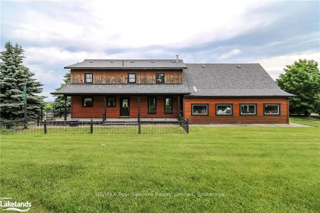 8886 County Road 91