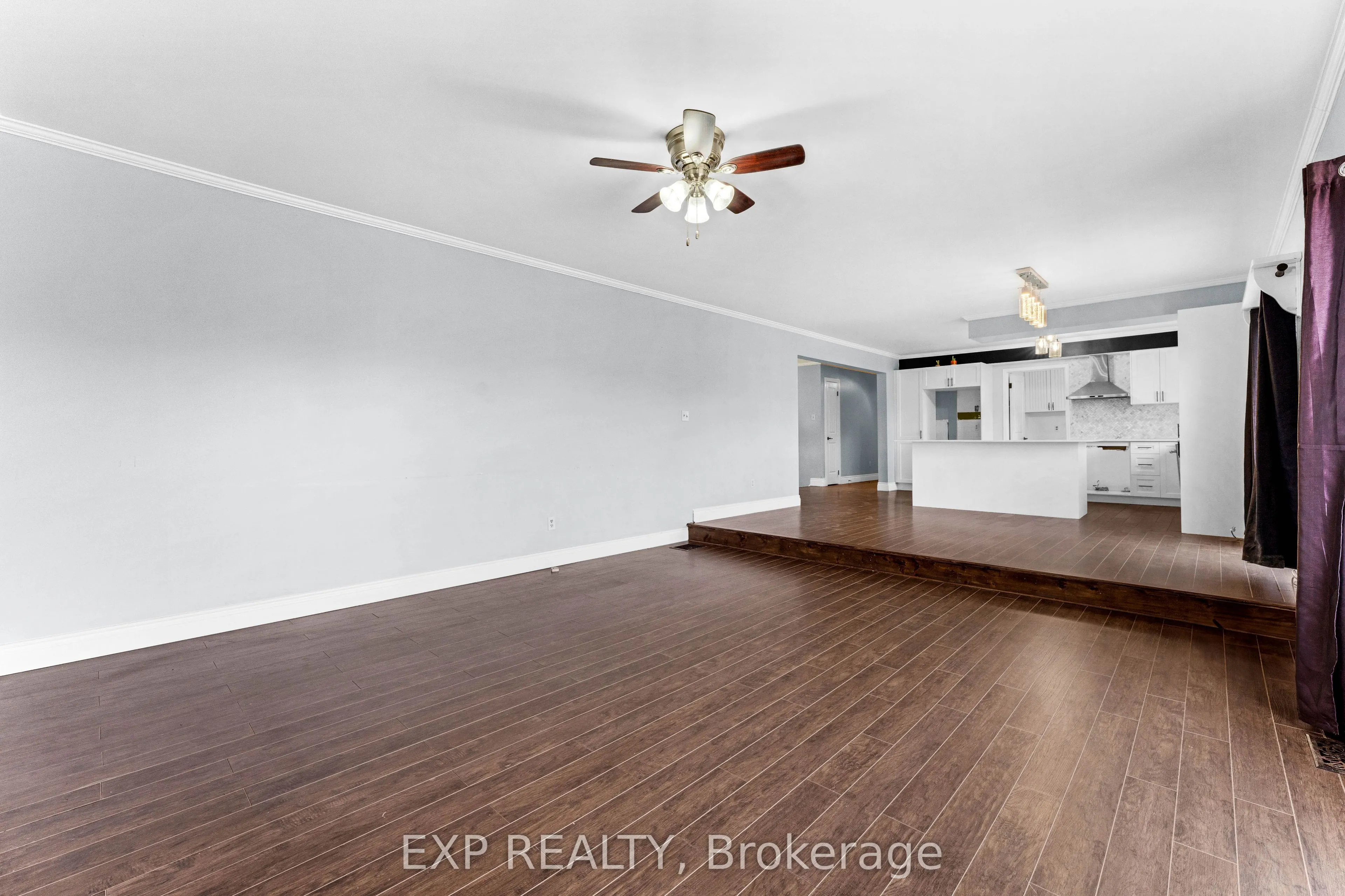 20 Wasaga Sands Drive