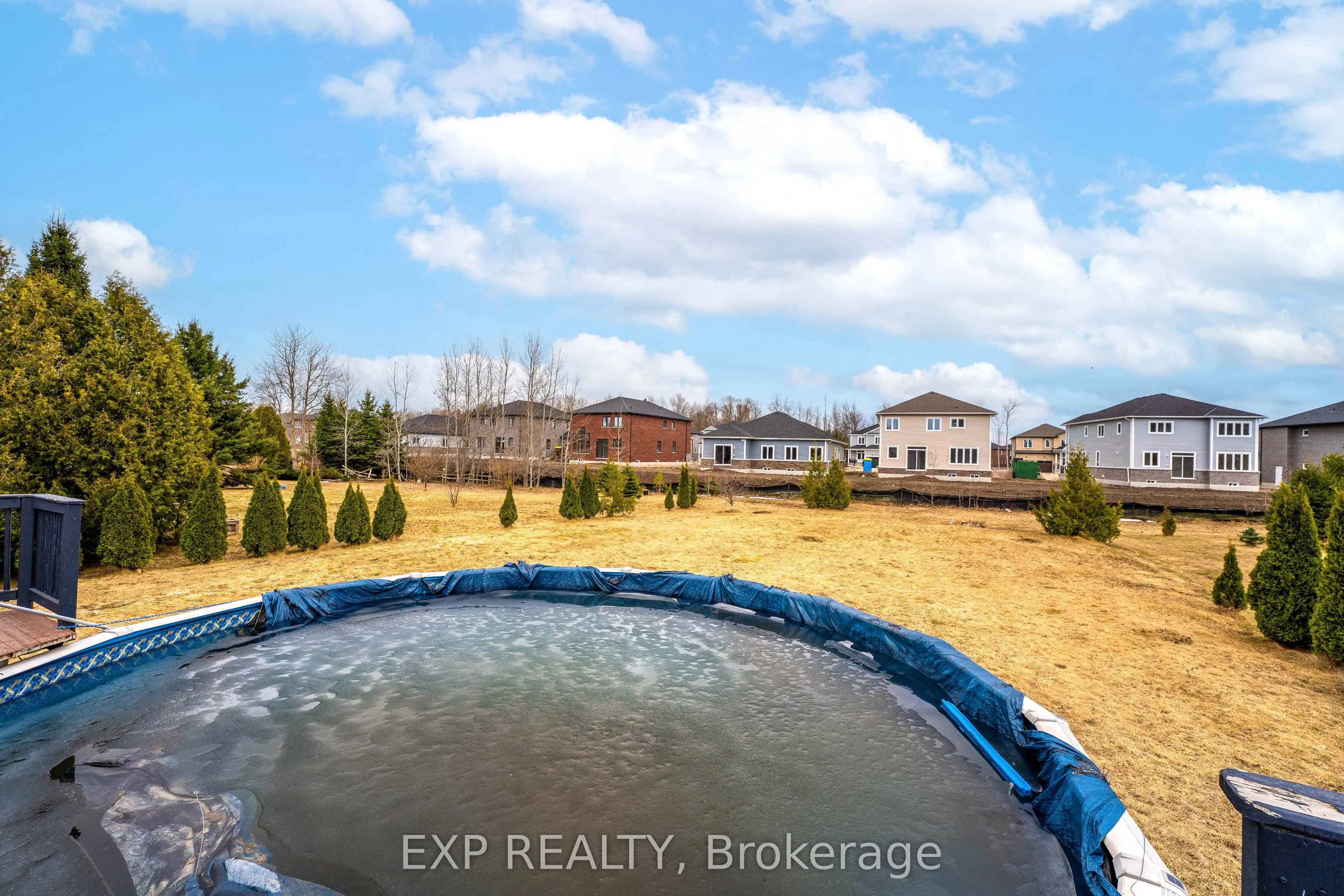 20 Wasaga Sands Drive