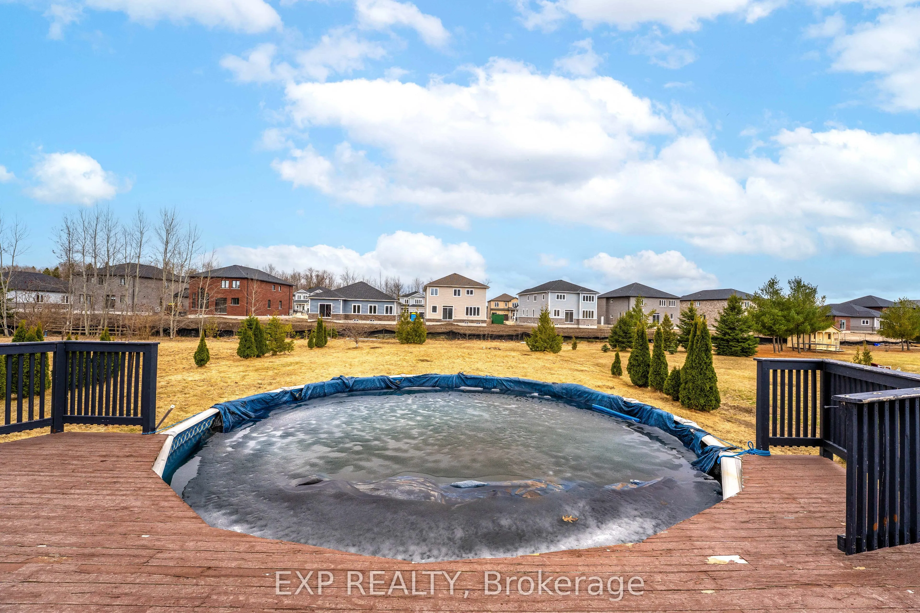 20 Wasaga Sands Drive