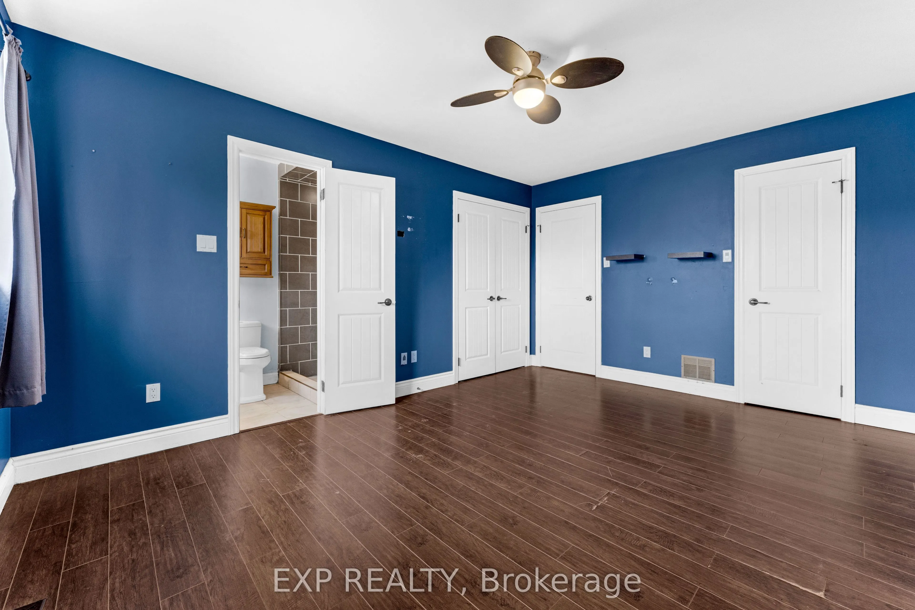 20 Wasaga Sands Drive