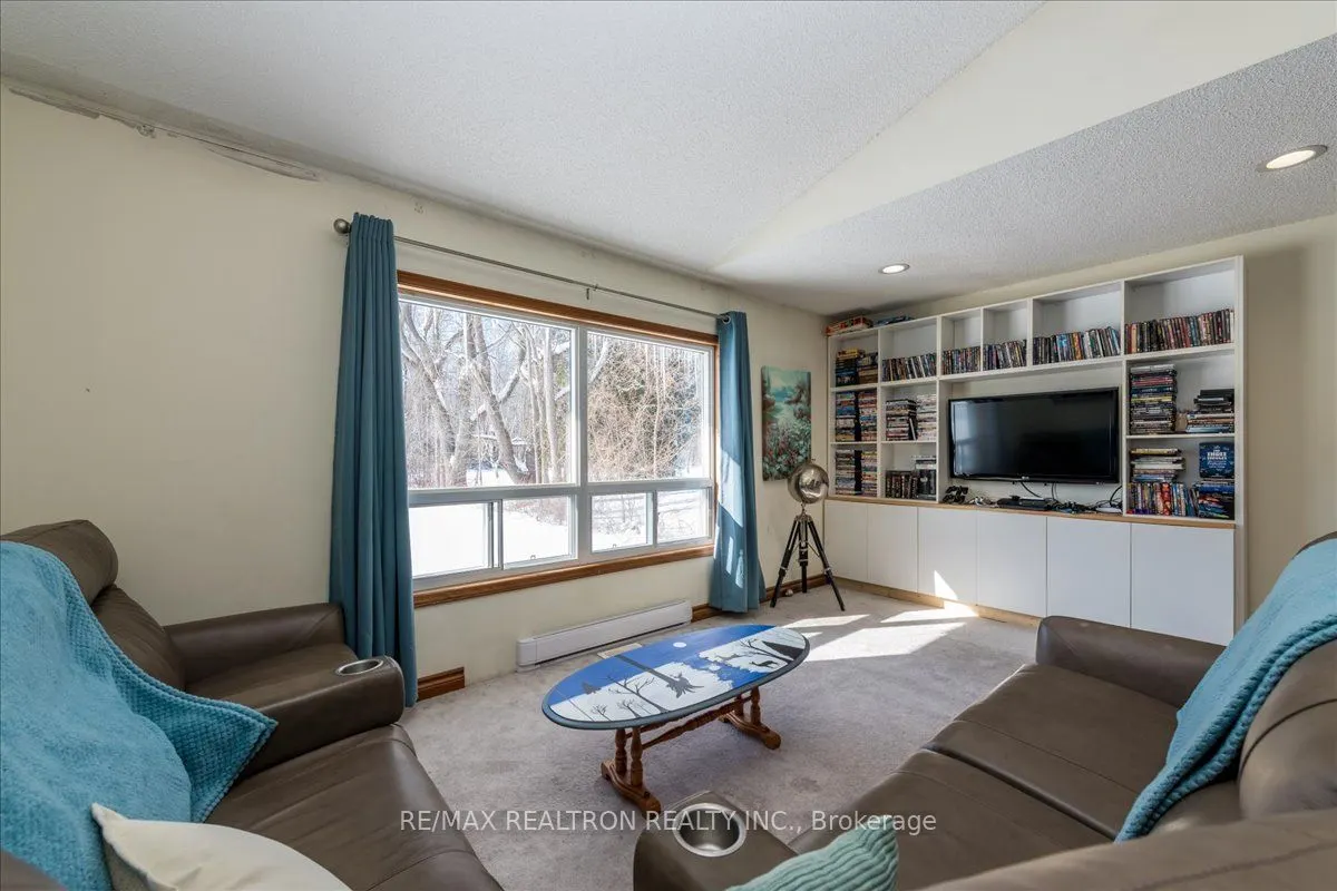 4051 Glen Cedar Drive