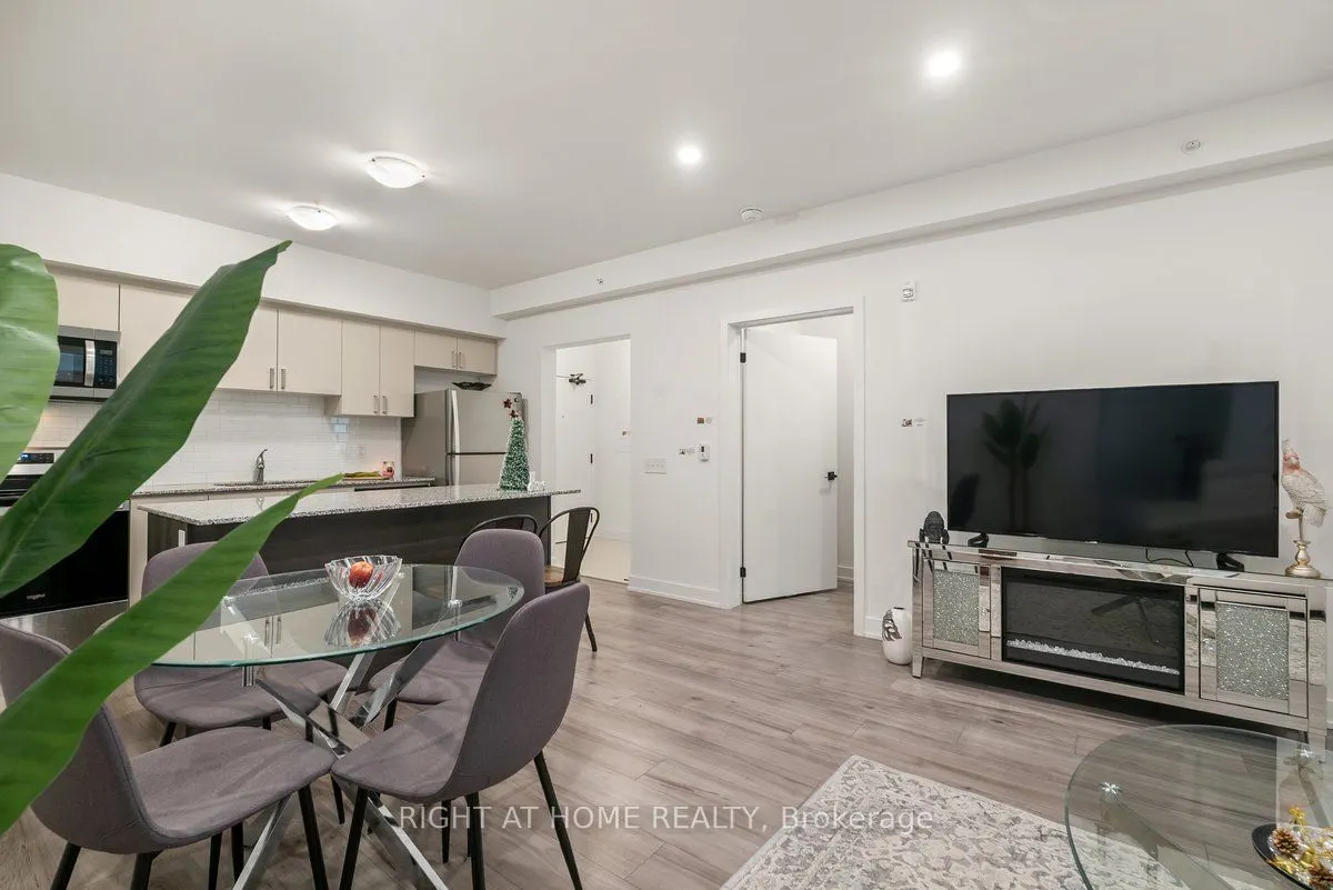 1 Chef Lane #207