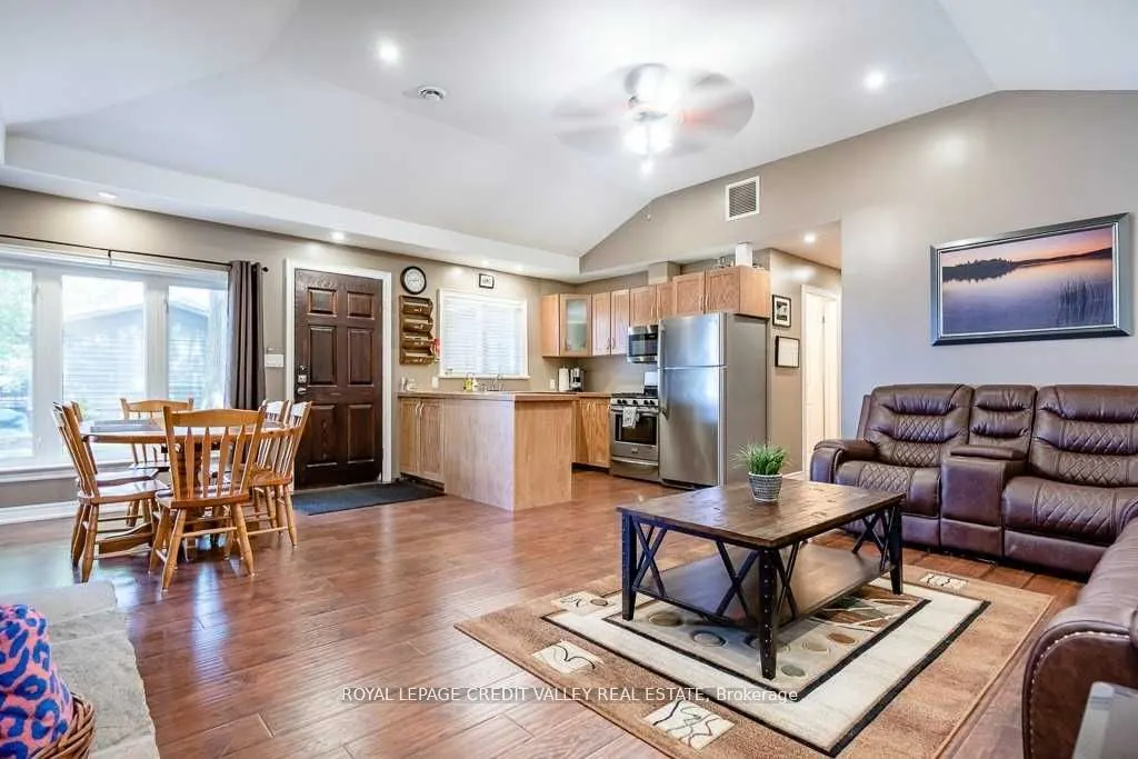230 Robins Point Road