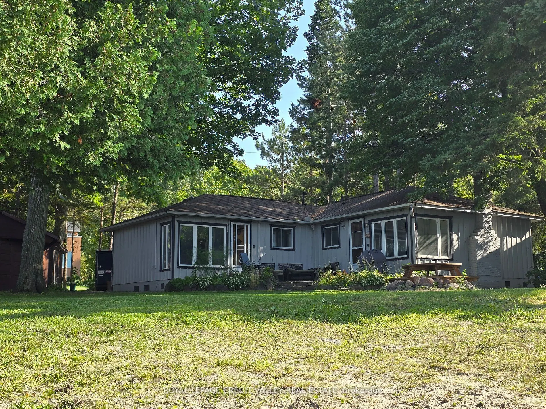 230 Robins Point Road