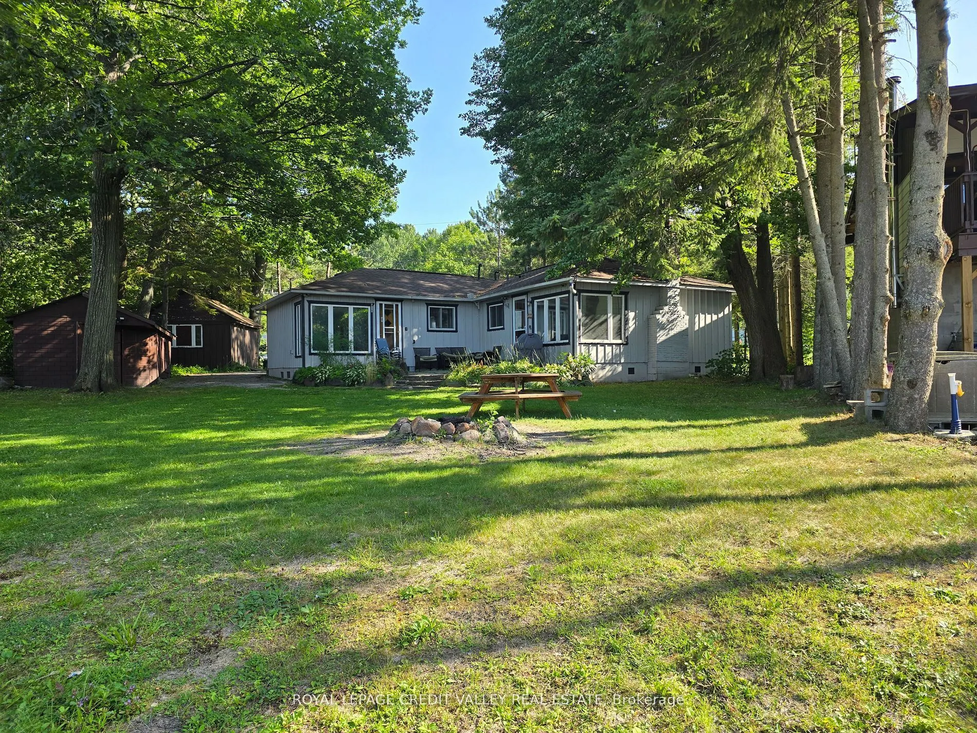 230 Robins Point Road