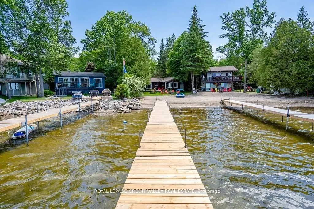 230 Robins Point Road
