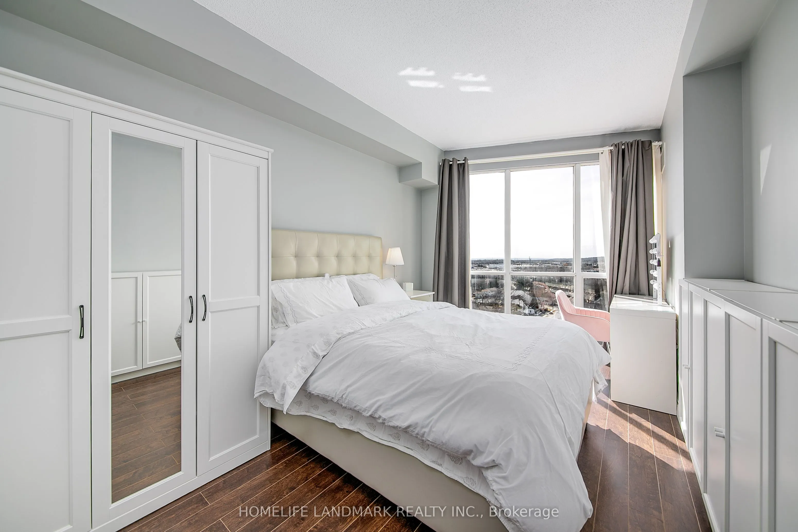 65 Ellen Street #1506