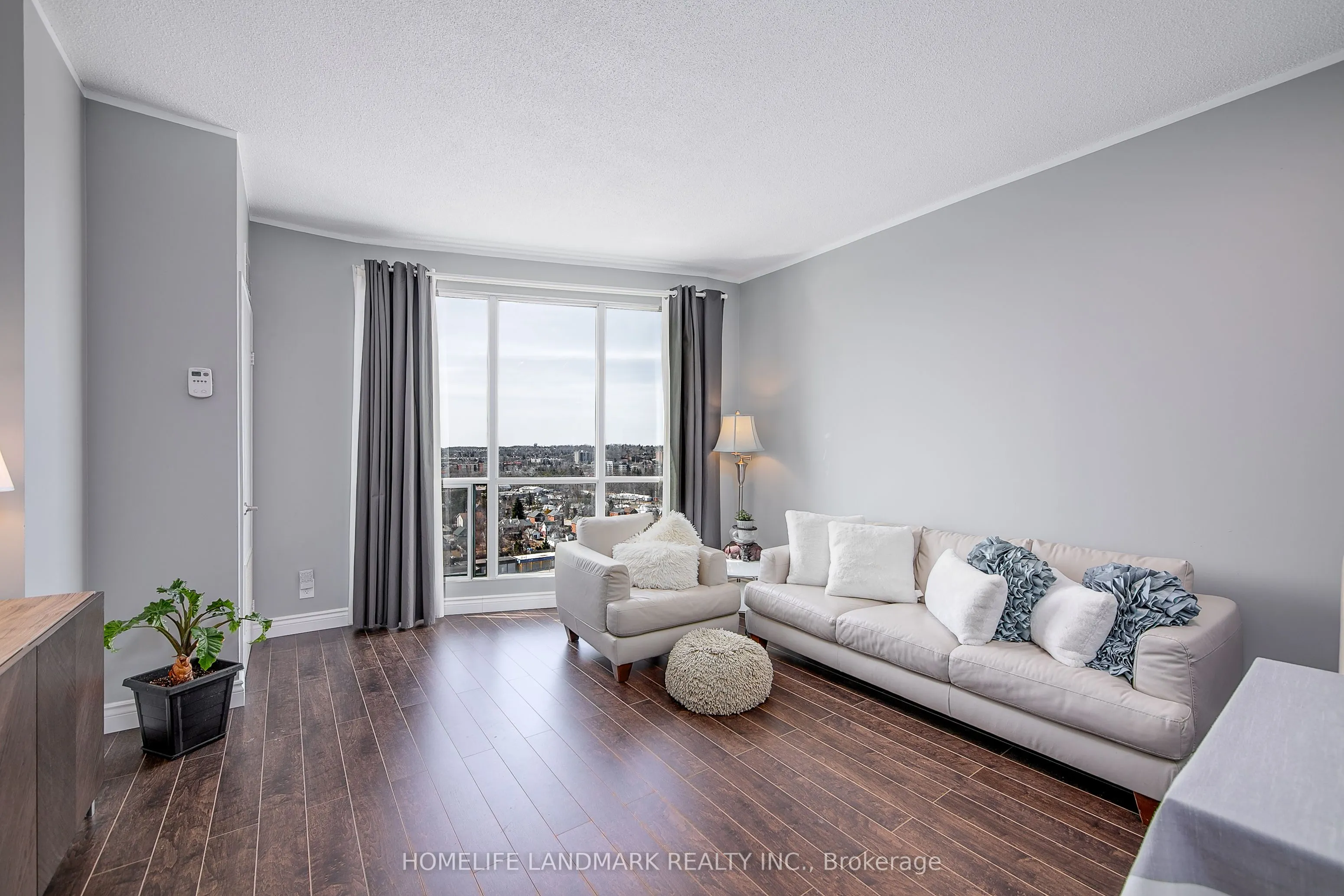 65 Ellen Street #1506
