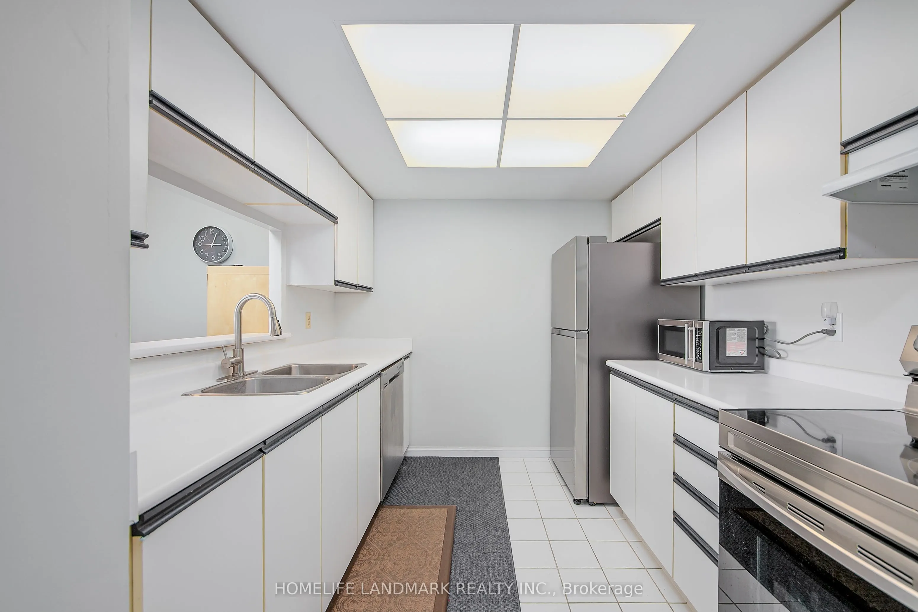 65 Ellen Street #1506