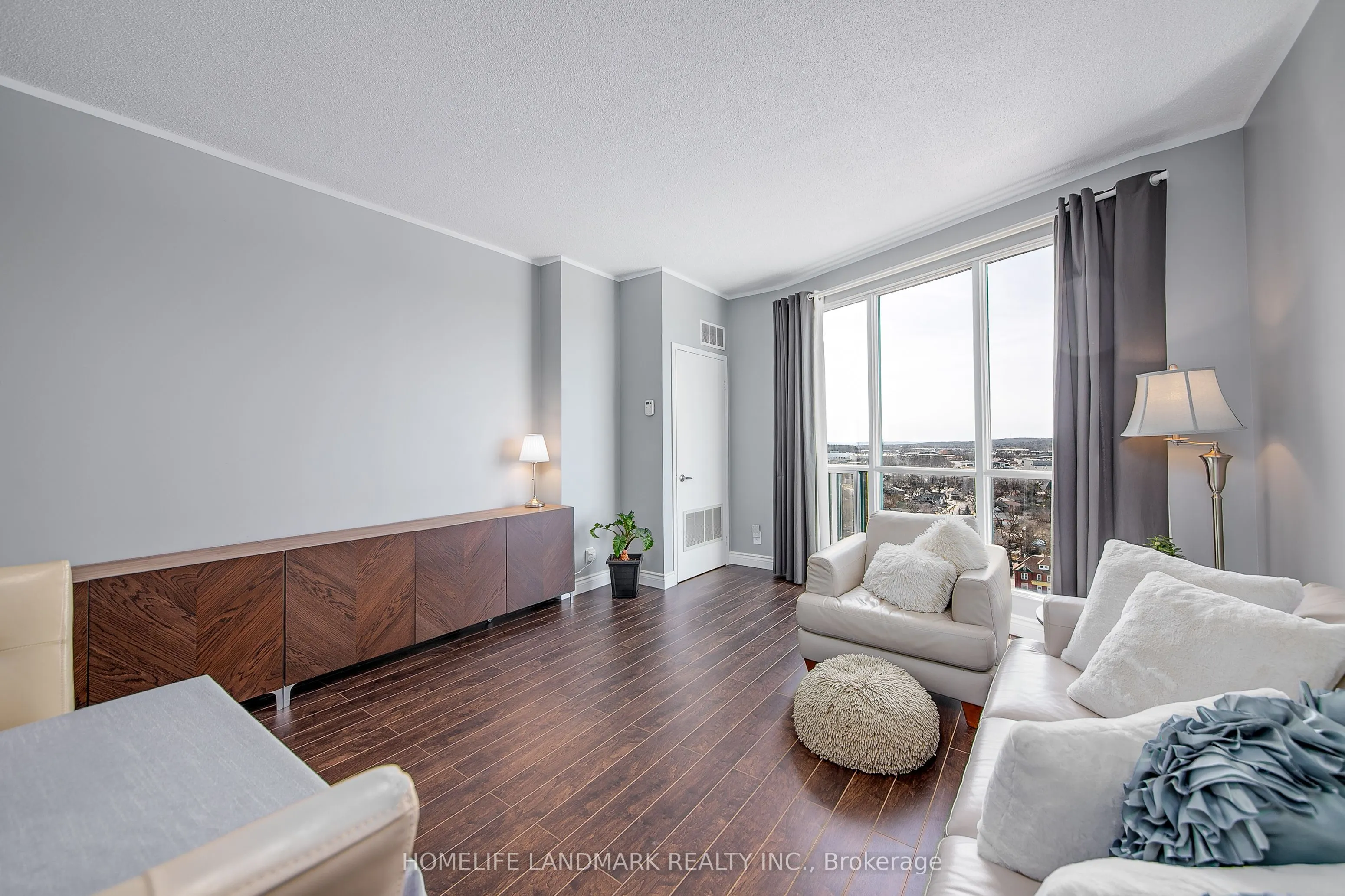 65 Ellen Street #1506