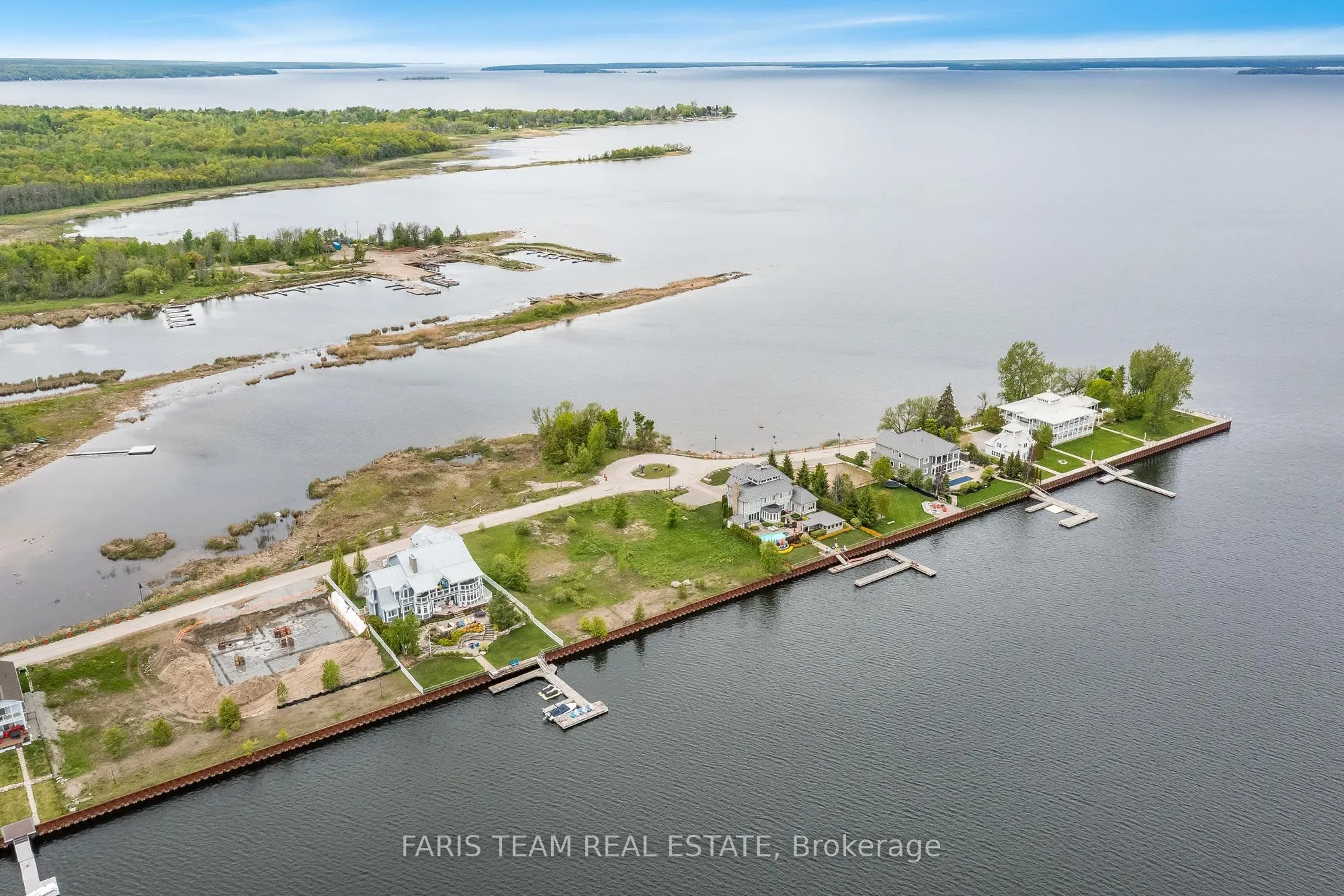 77 Dock Lane, #35