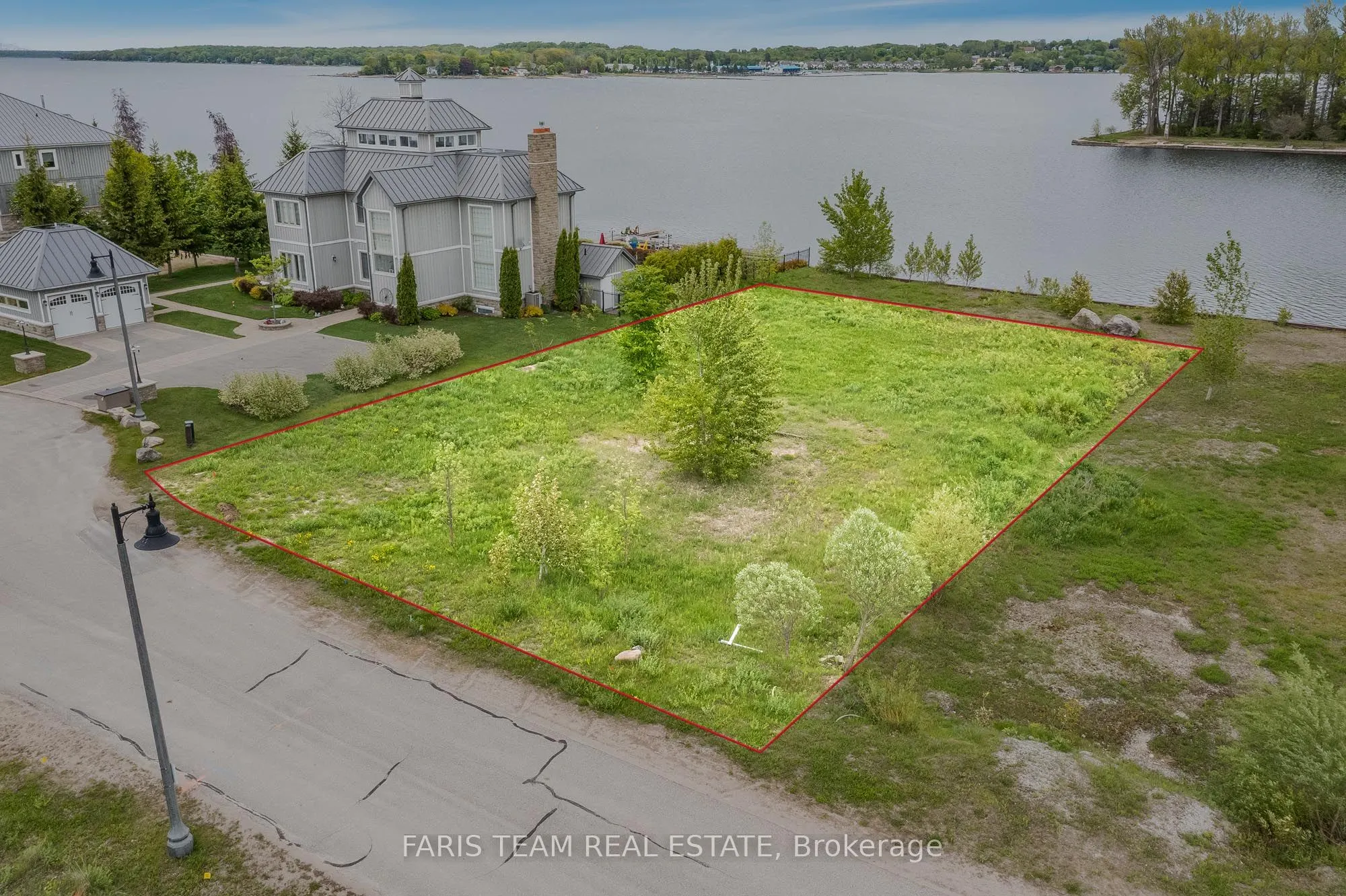 77 Dock Lane, #35