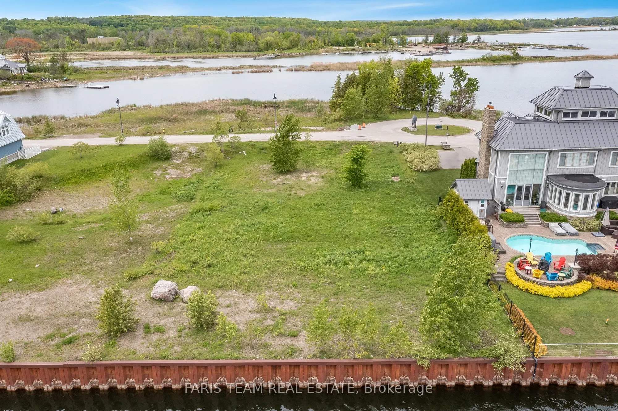77 Dock Lane, #35