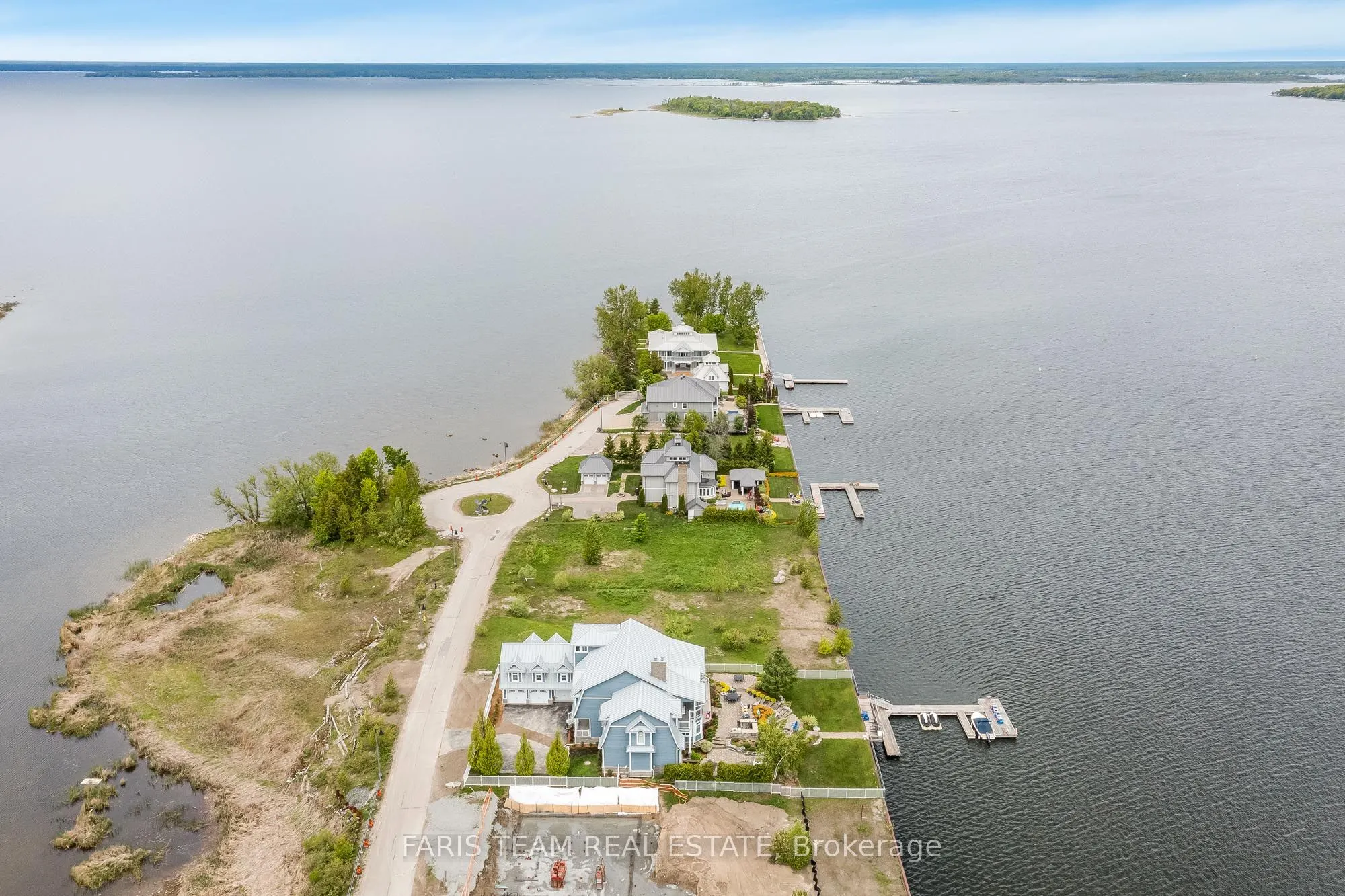 77 Dock Lane, #35
